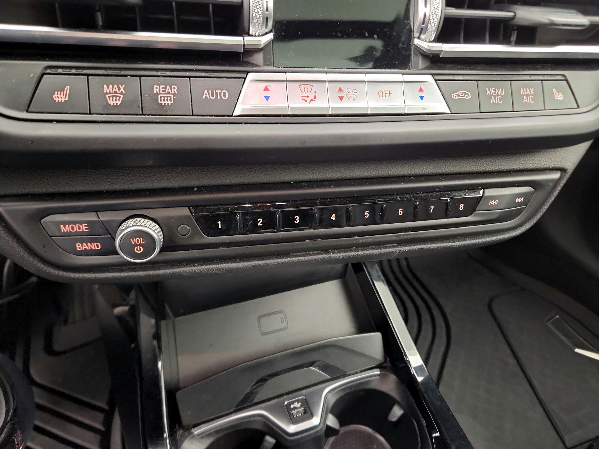 Thumbnail: 2020 BMW 2 Series - 17