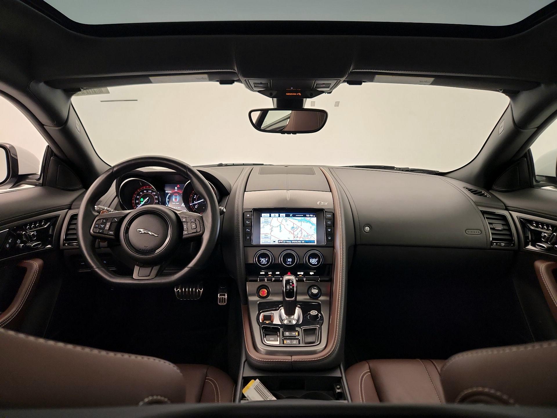 Thumbnail: 2016 Jaguar F-Type - 9