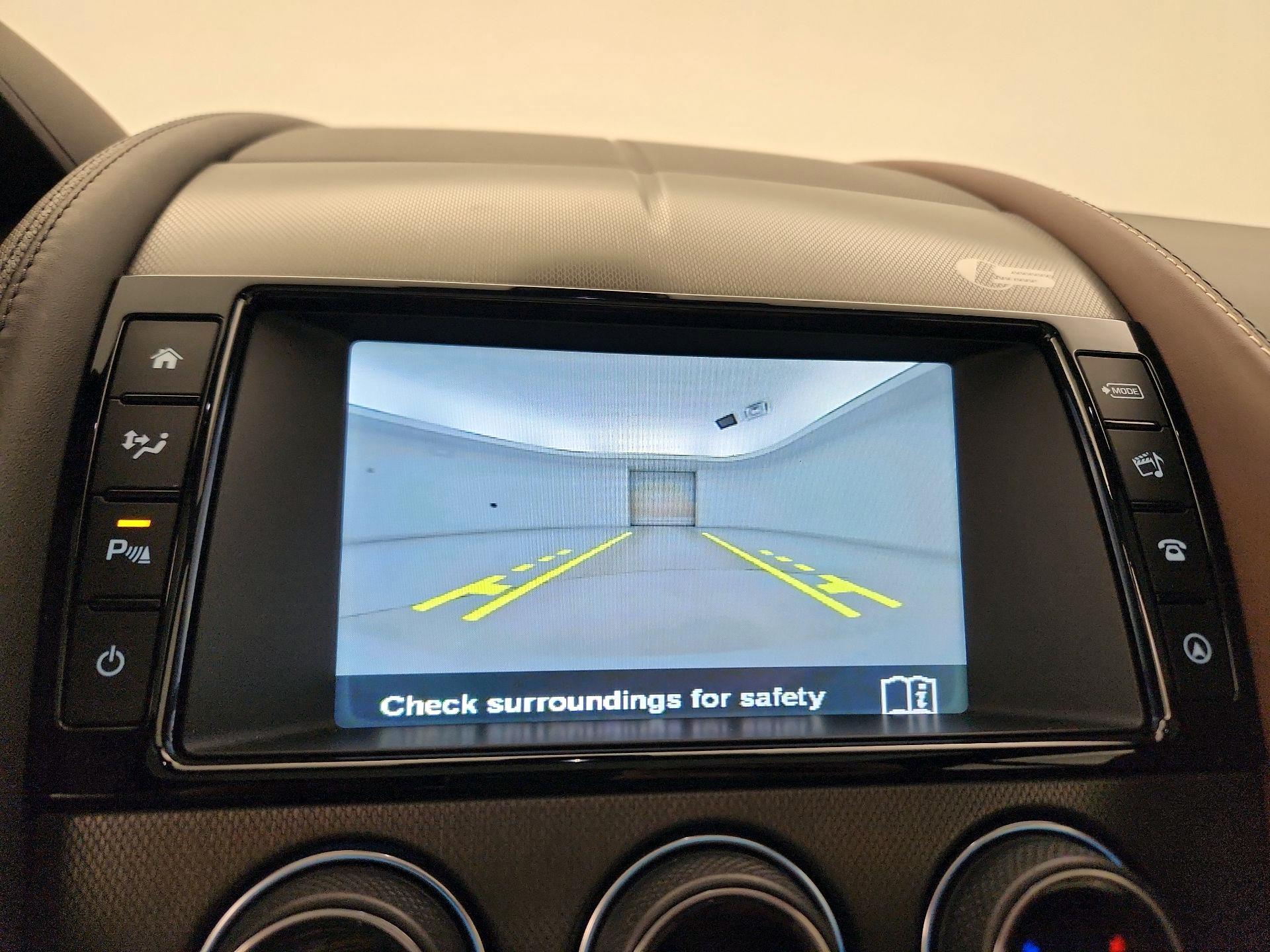 Thumbnail: 2016 Jaguar F-Type - 15