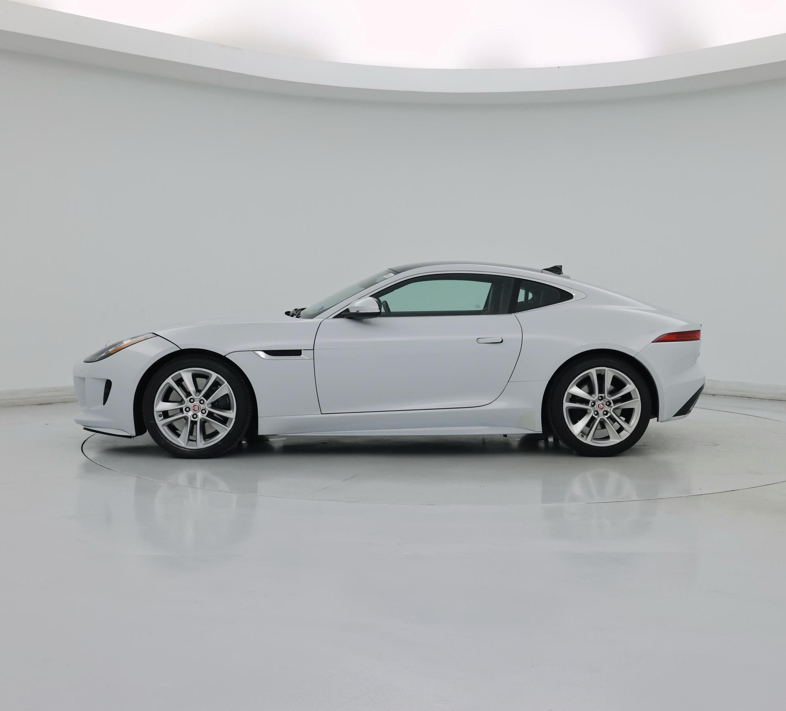 Thumbnail: 2016 Jaguar F-Type - 3
