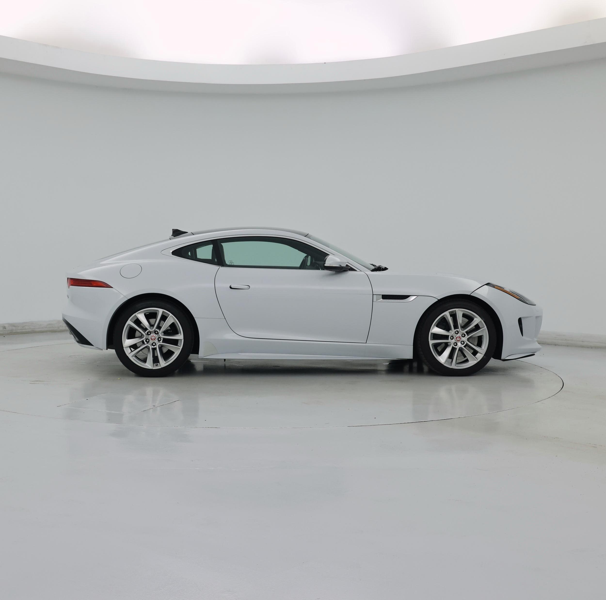 Thumbnail: 2016 Jaguar F-Type - 7
