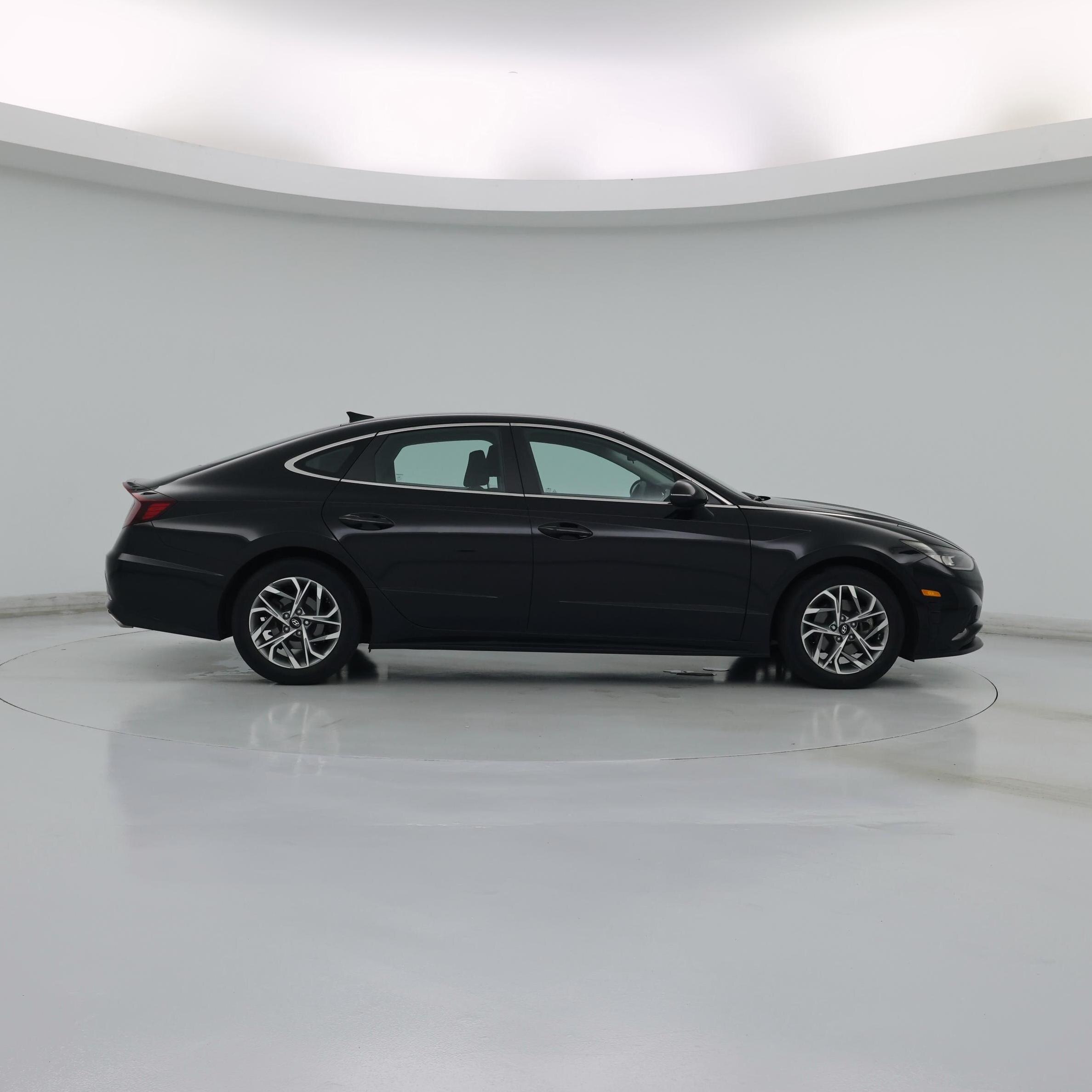 Thumbnail: 2023 Hyundai Sonata - 7