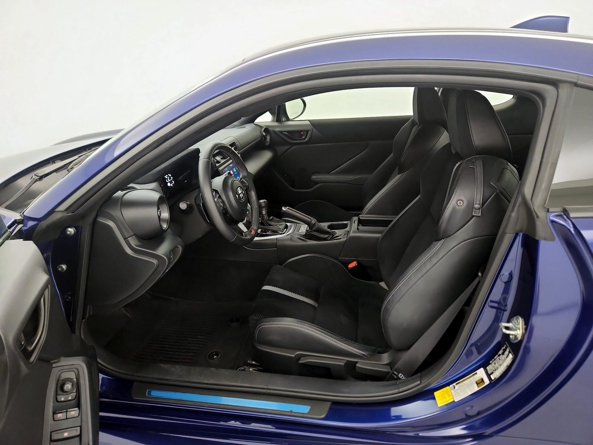 Thumbnail: 2023 Toyota GR86 - 11