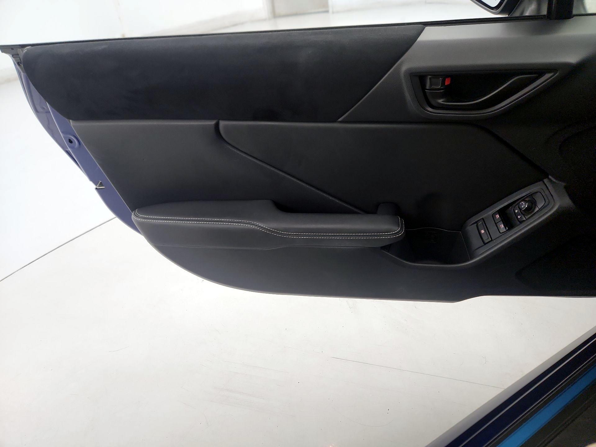 Thumbnail: 2023 Toyota GR86 - 12