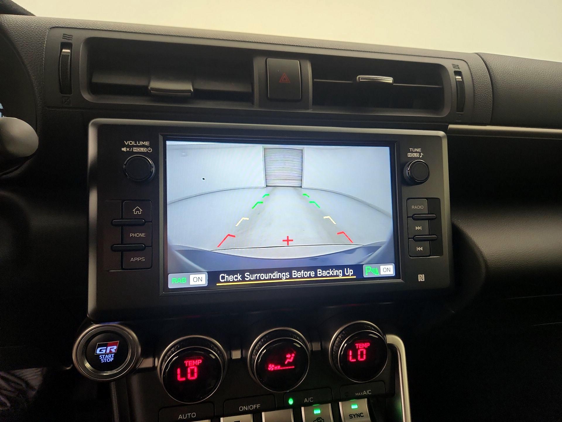 Thumbnail: 2023 Toyota GR86 - 14