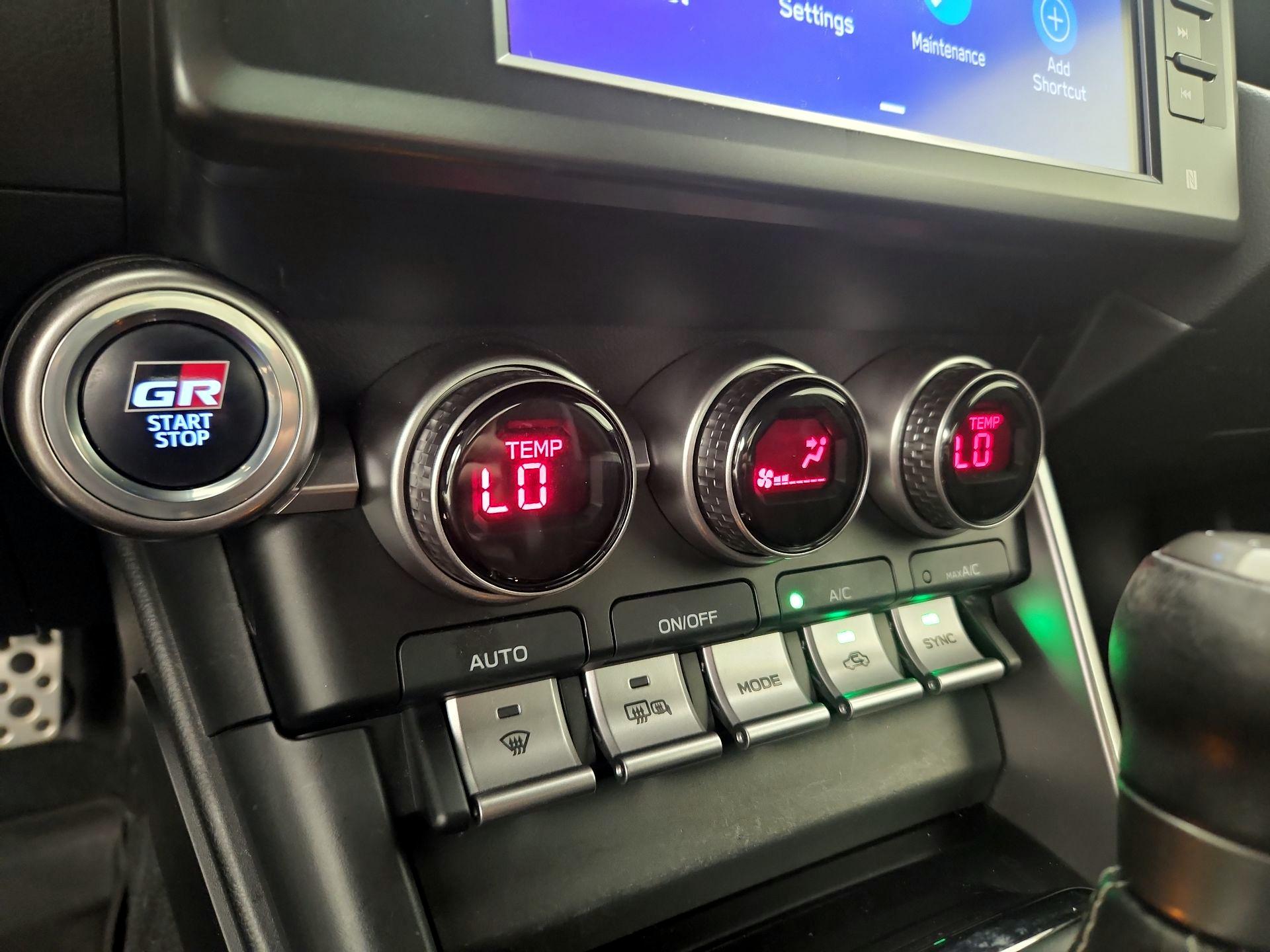 Thumbnail: 2023 Toyota GR86 - 16