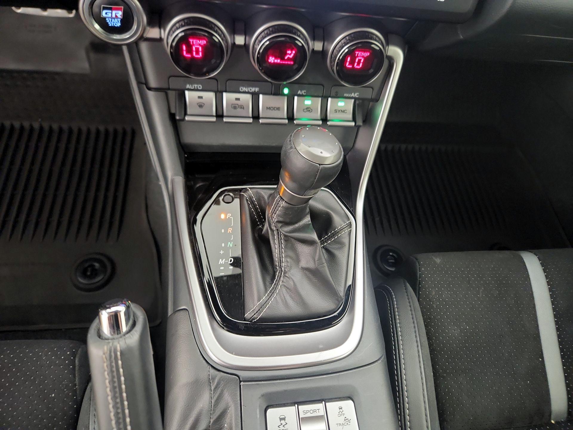 Thumbnail: 2023 Toyota GR86 - 17