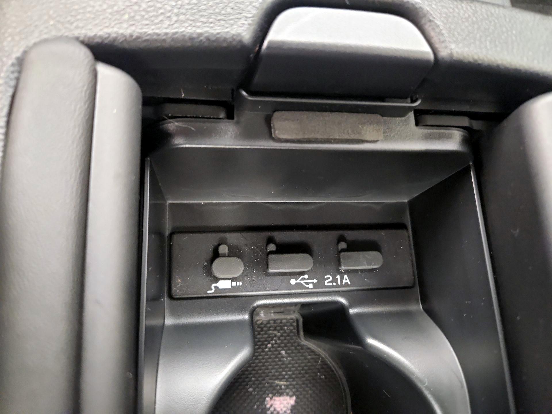 Thumbnail: 2023 Toyota GR86 - 18