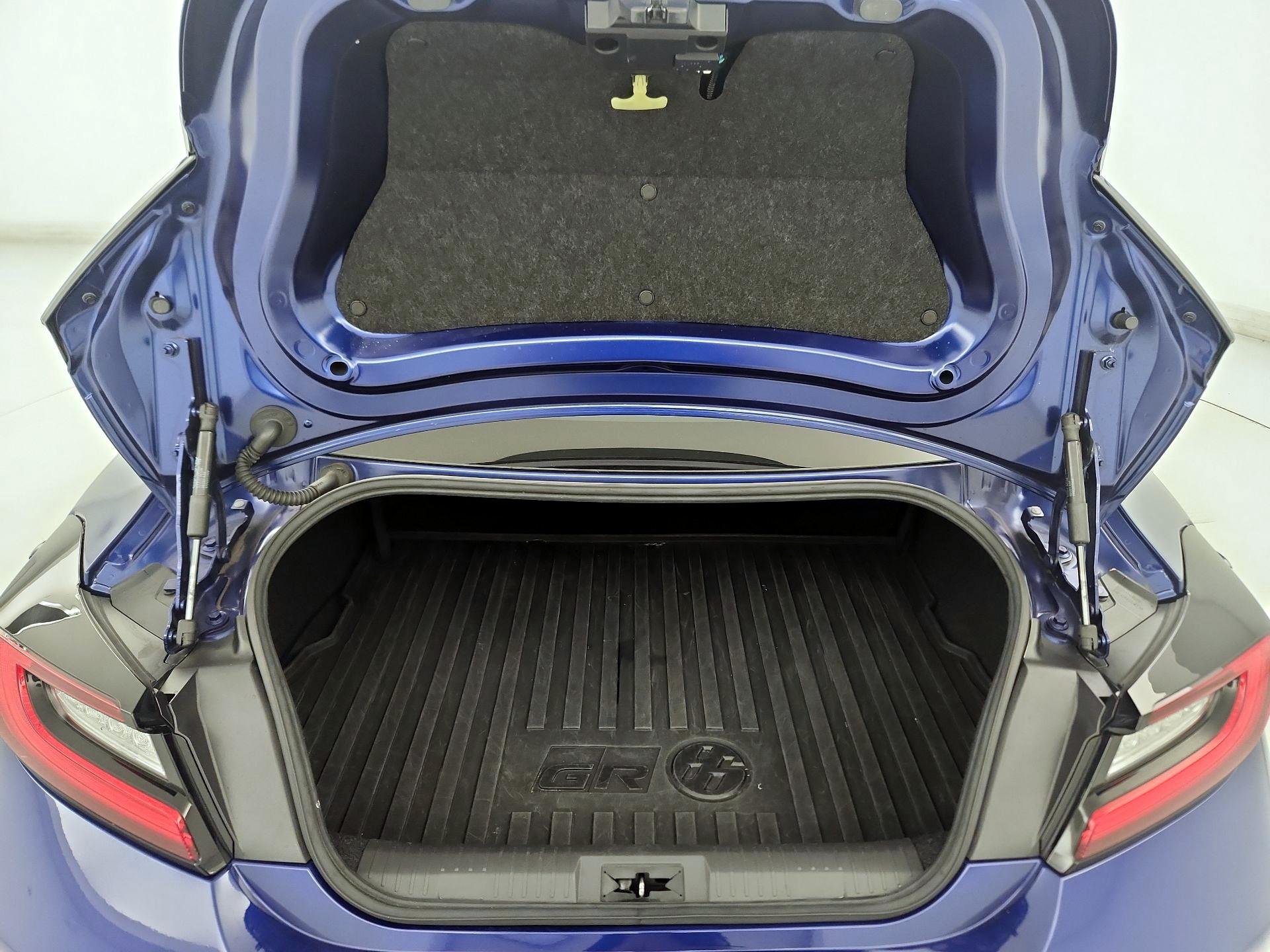 Thumbnail: 2023 Toyota GR86 - 19