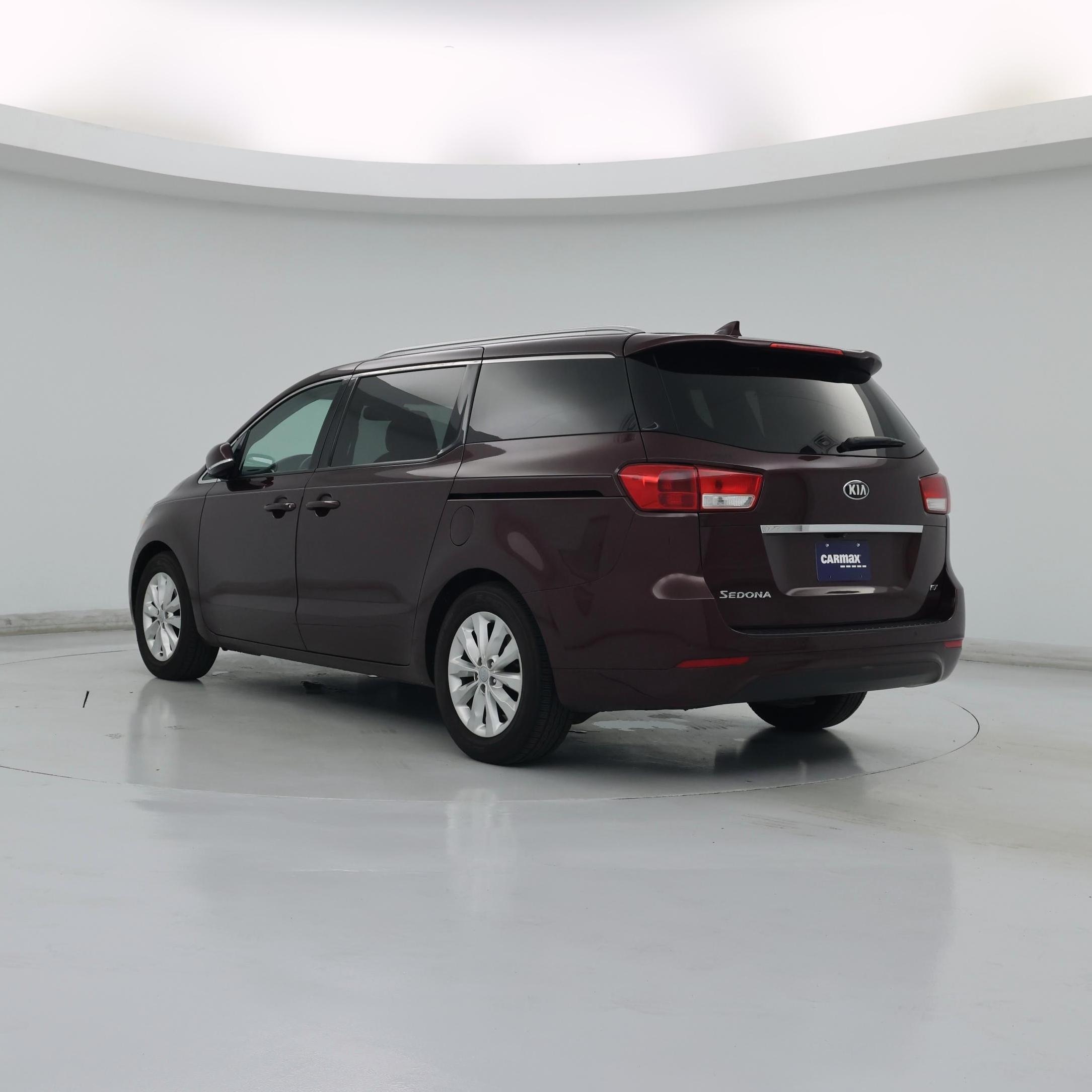 Thumbnail: 2017 Kia Sedona - 2