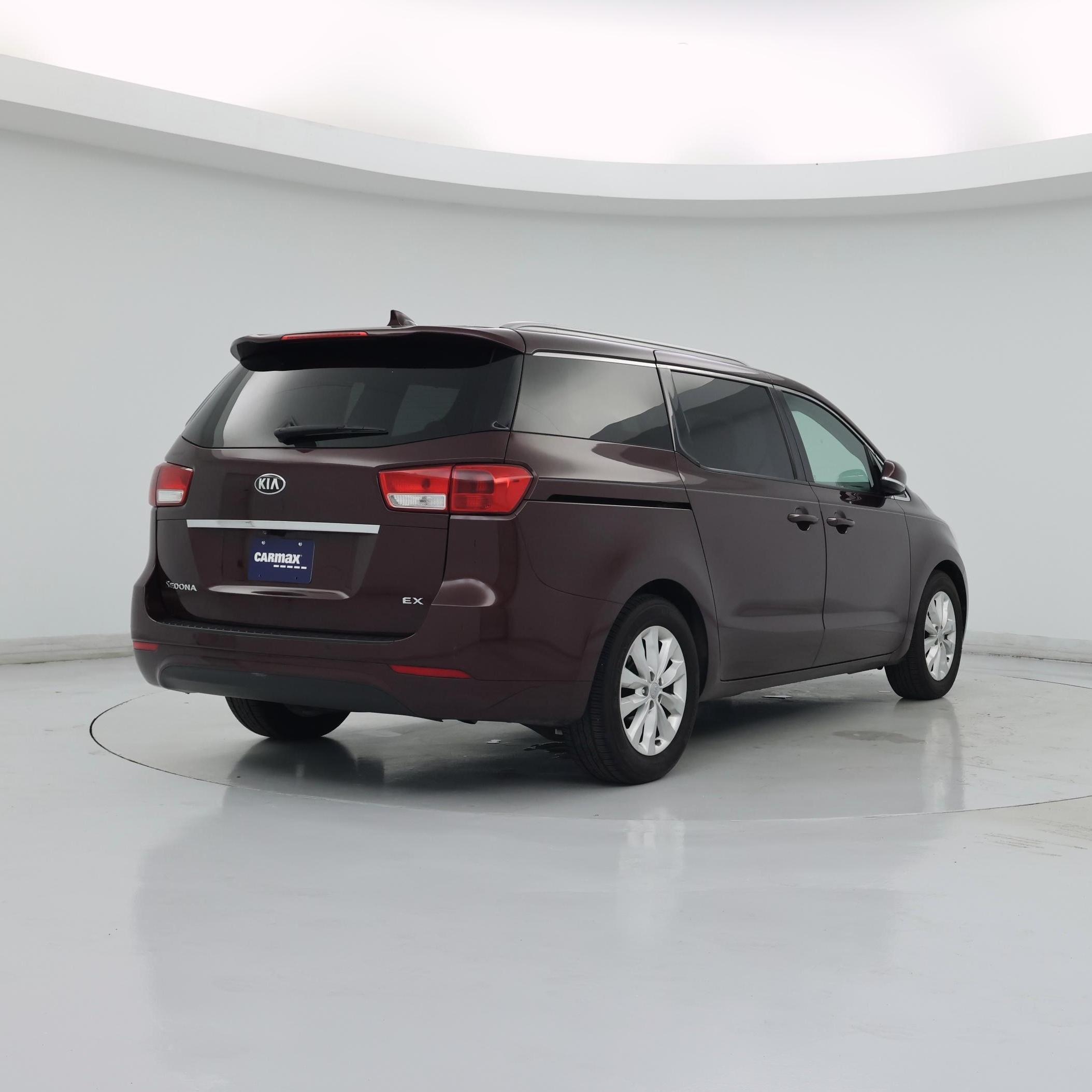 Thumbnail: 2017 Kia Sedona - 8