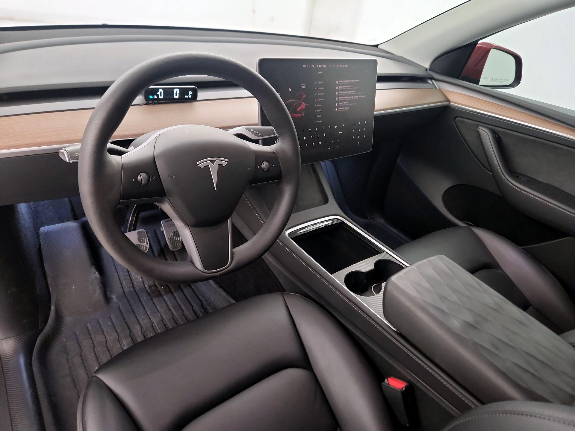 Thumbnail: 2023 Tesla Model Y - 9