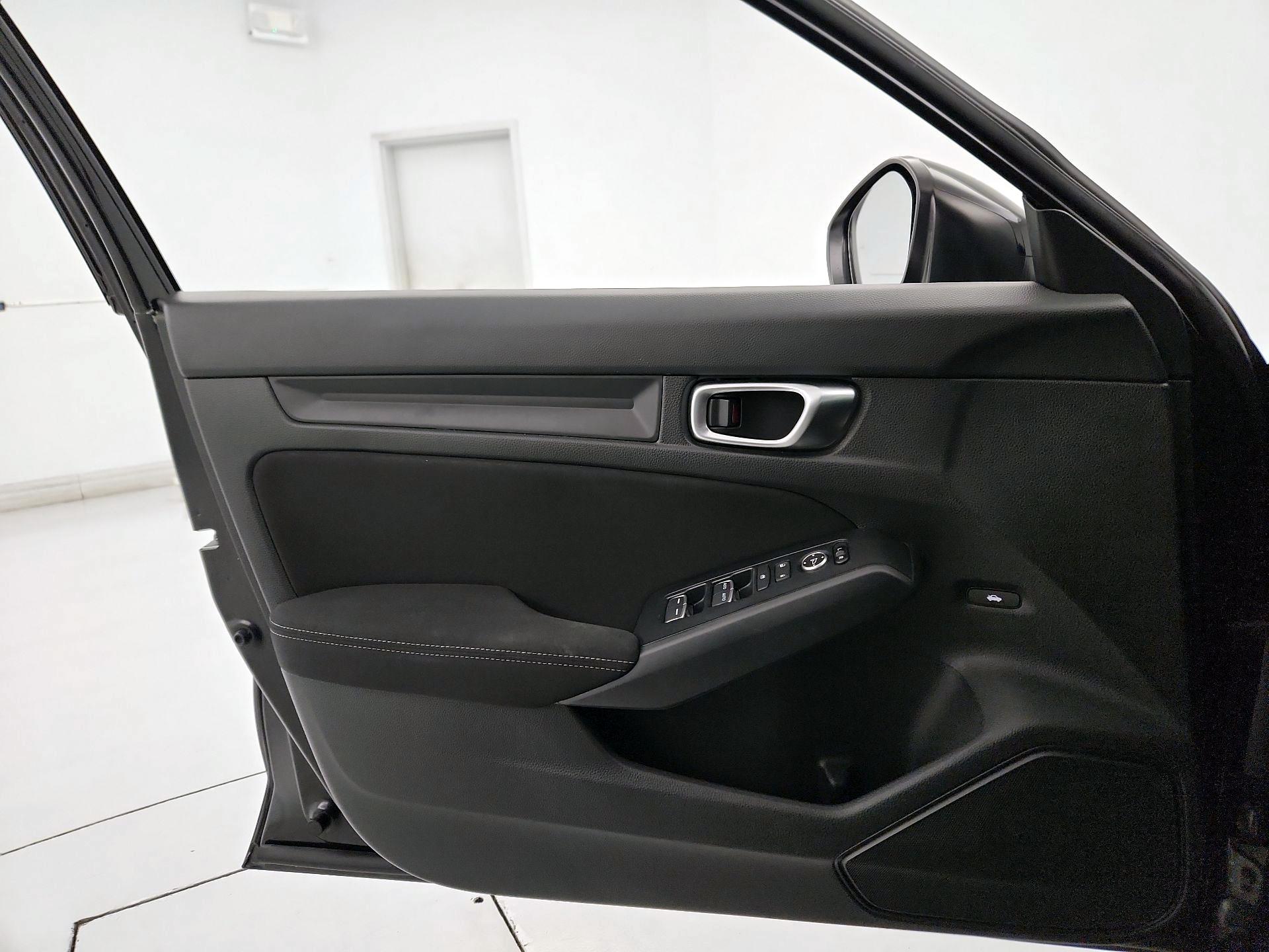 Thumbnail: 2024 Honda Civic - 12