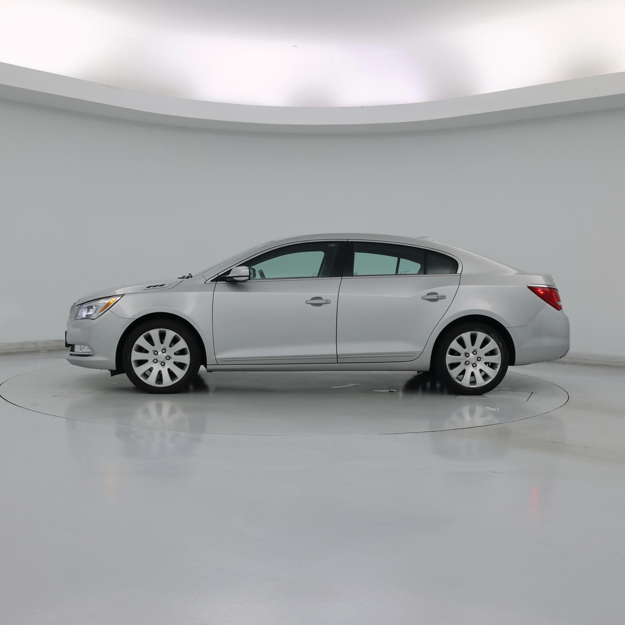 Thumbnail: 2015 Buick LaCrosse - 3