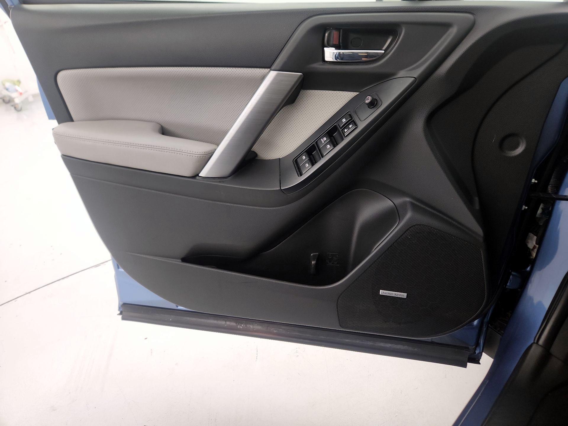 Thumbnail: 2015 Subaru Forester - 12