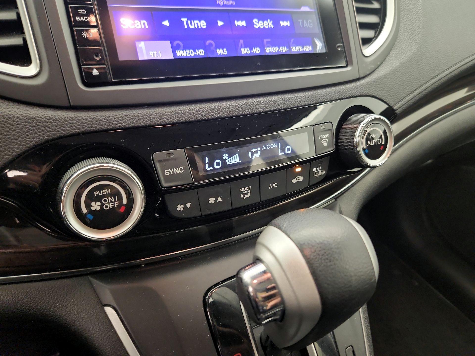 Thumbnail: 2015 Honda CR-V - 17