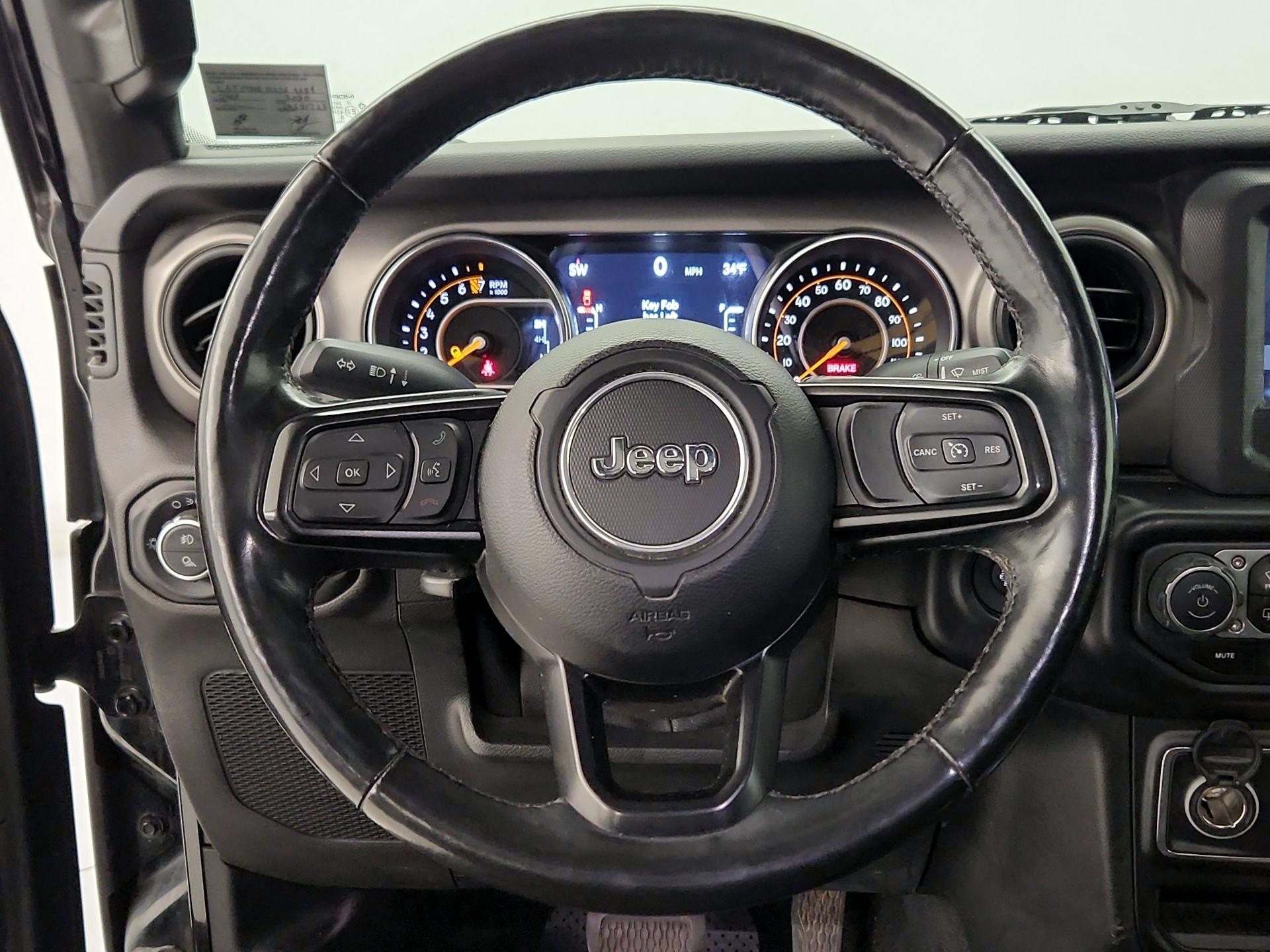 Thumbnail: 2020 Jeep Gladiator - 10