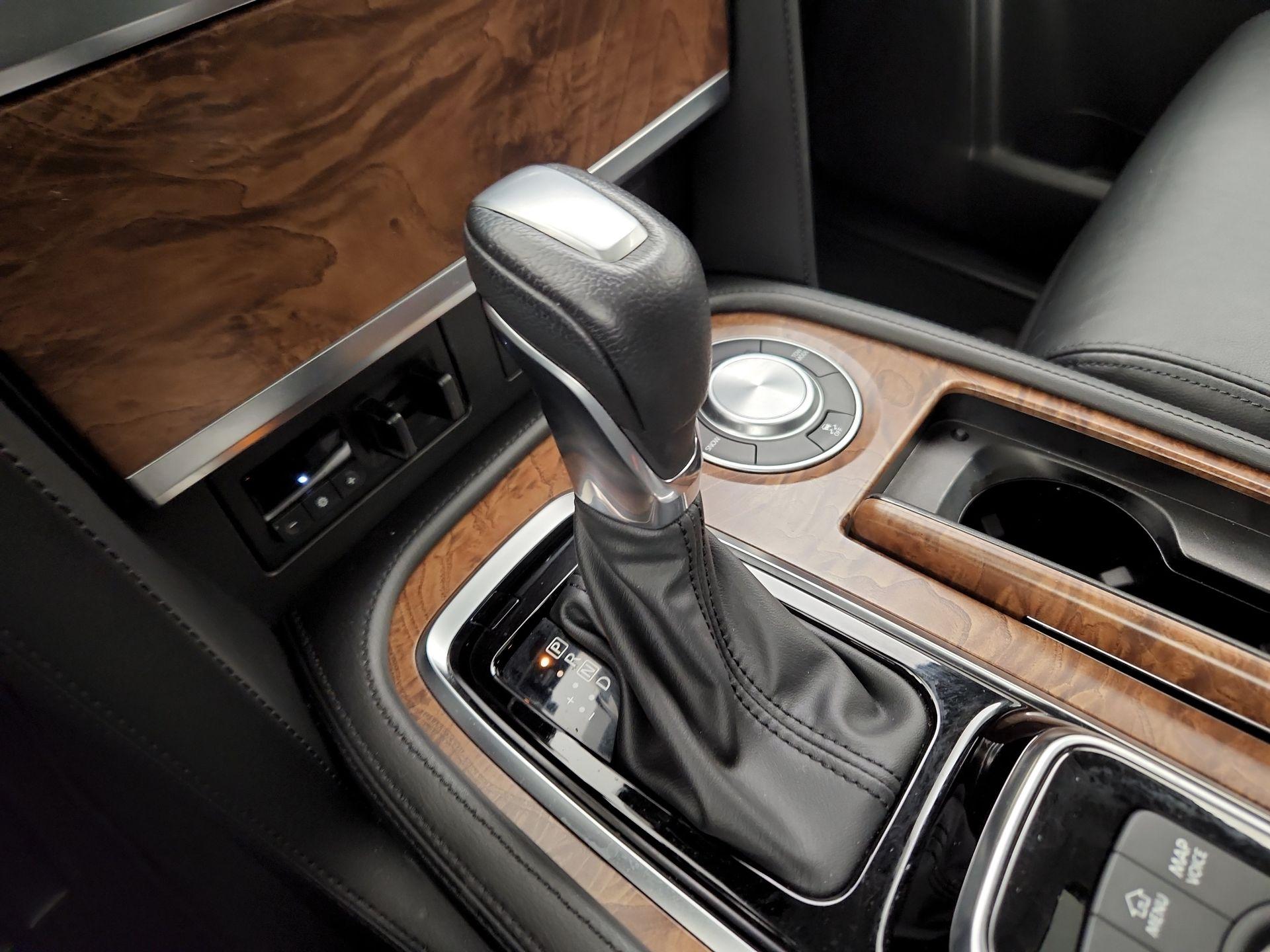 Thumbnail: 2023 Nissan Armada - 18