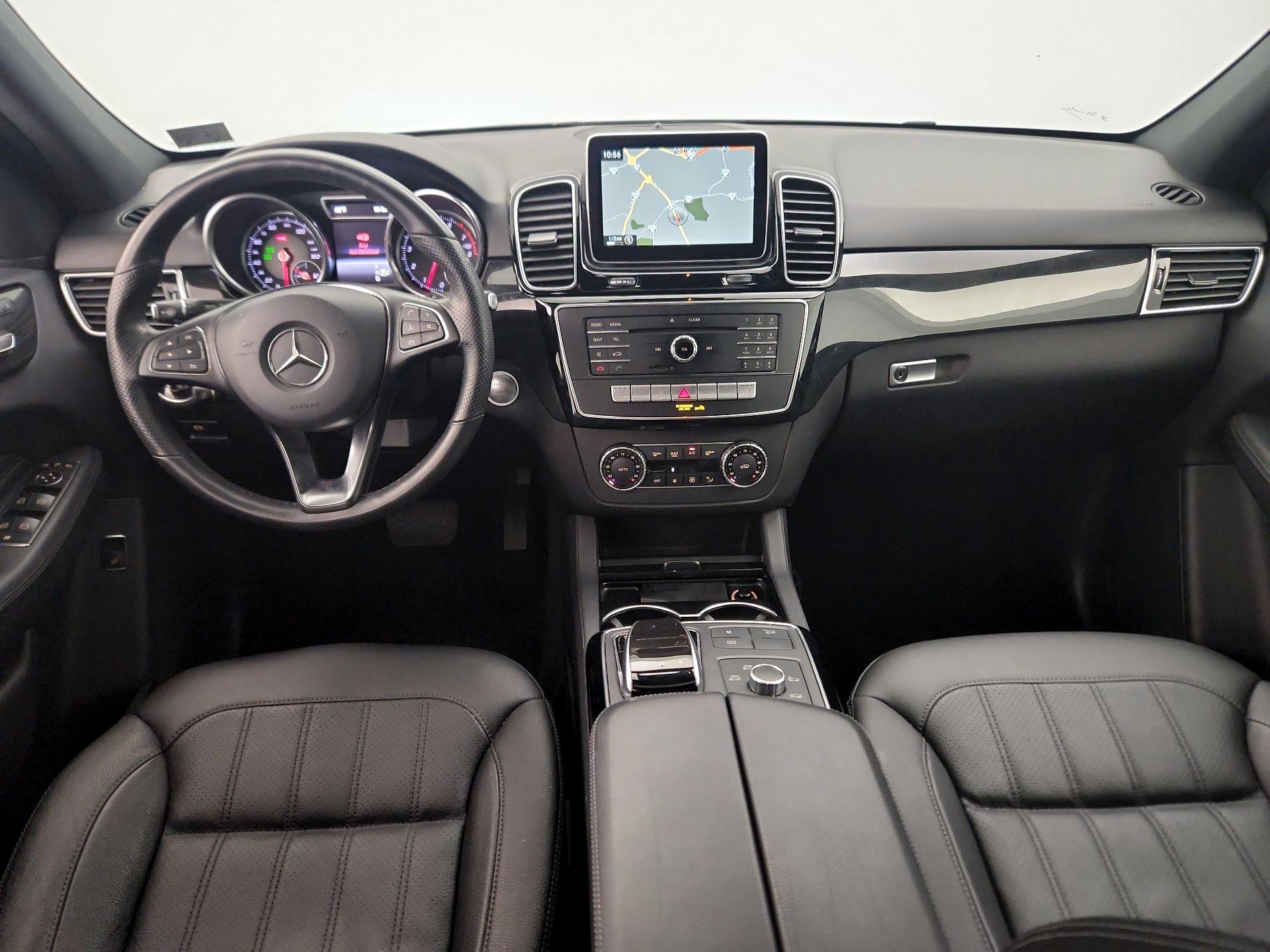 Thumbnail: 2016 Mercedes-Benz GLE - 9