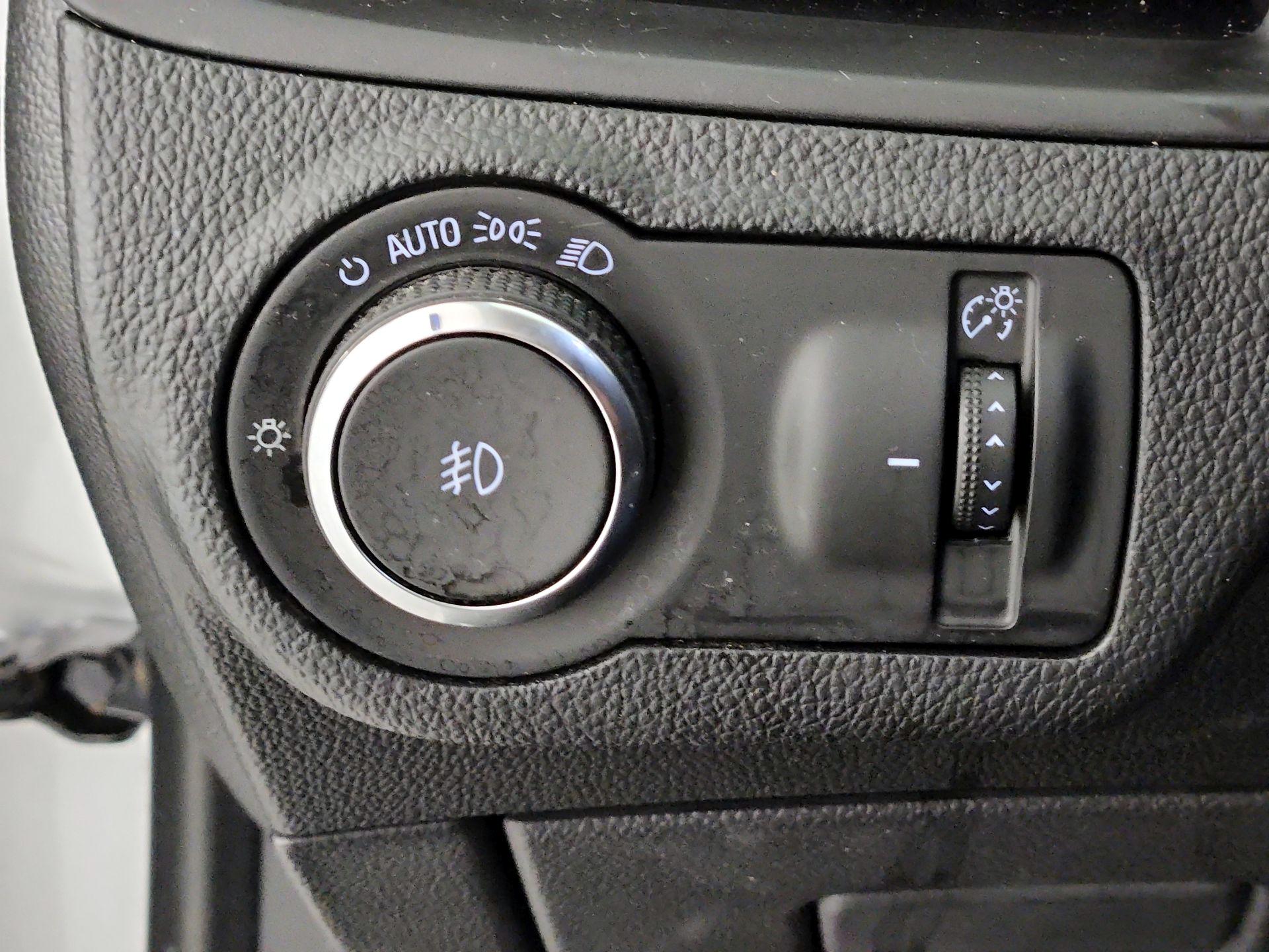 Thumbnail: 2016 Buick Envision - 13