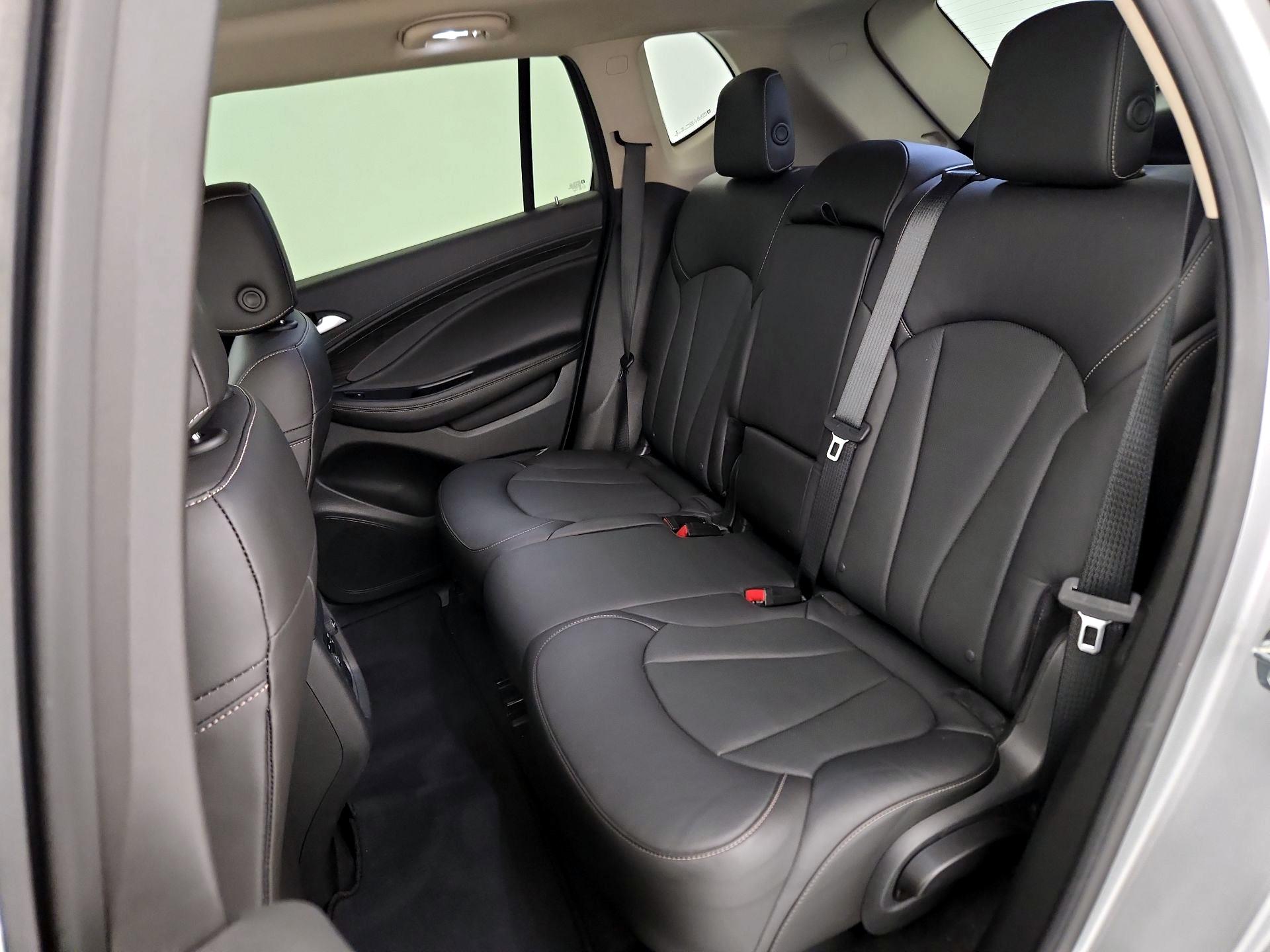 Thumbnail: 2016 Buick Envision - 20