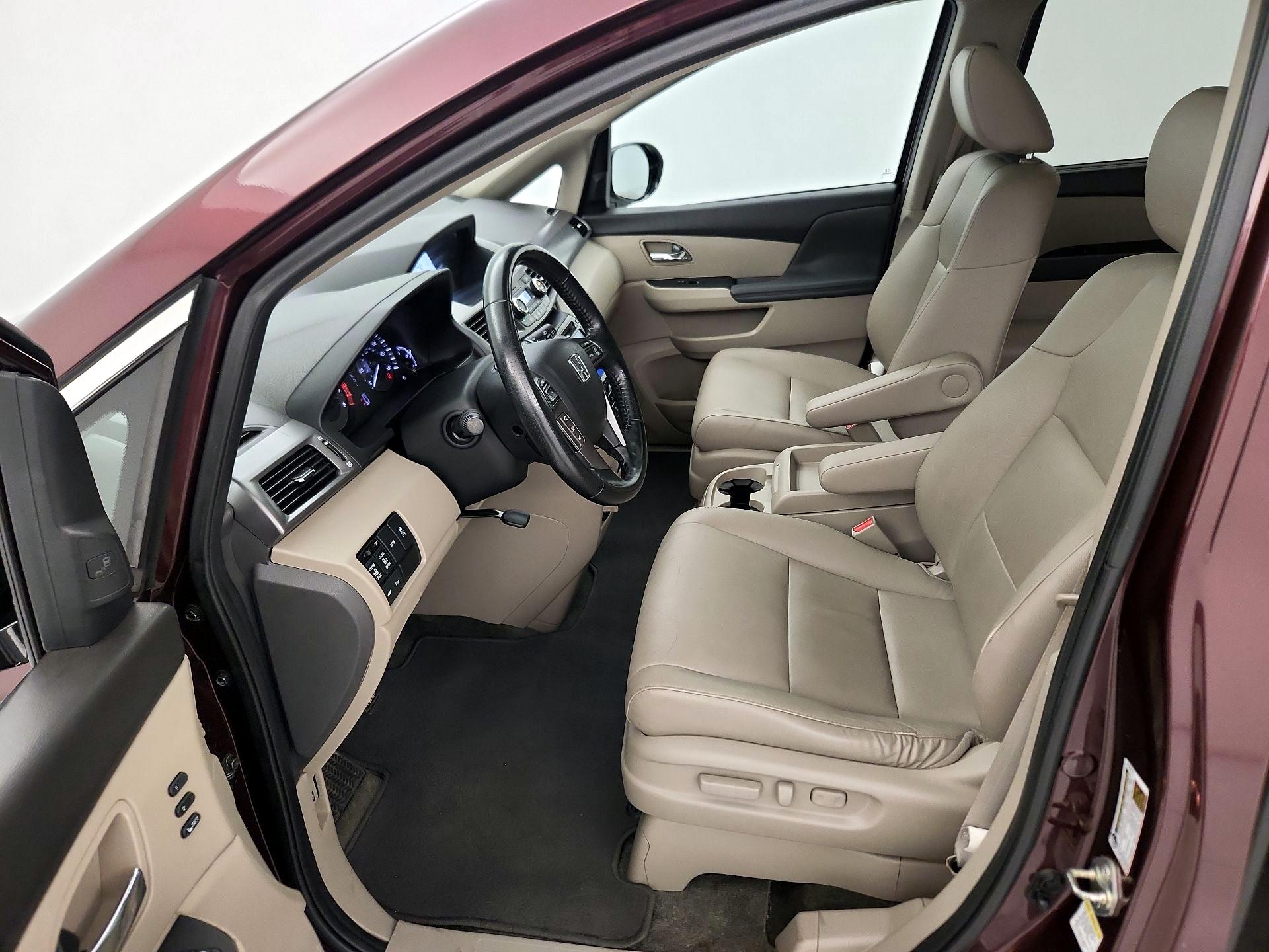 Thumbnail: 2014 Honda Odyssey - 11