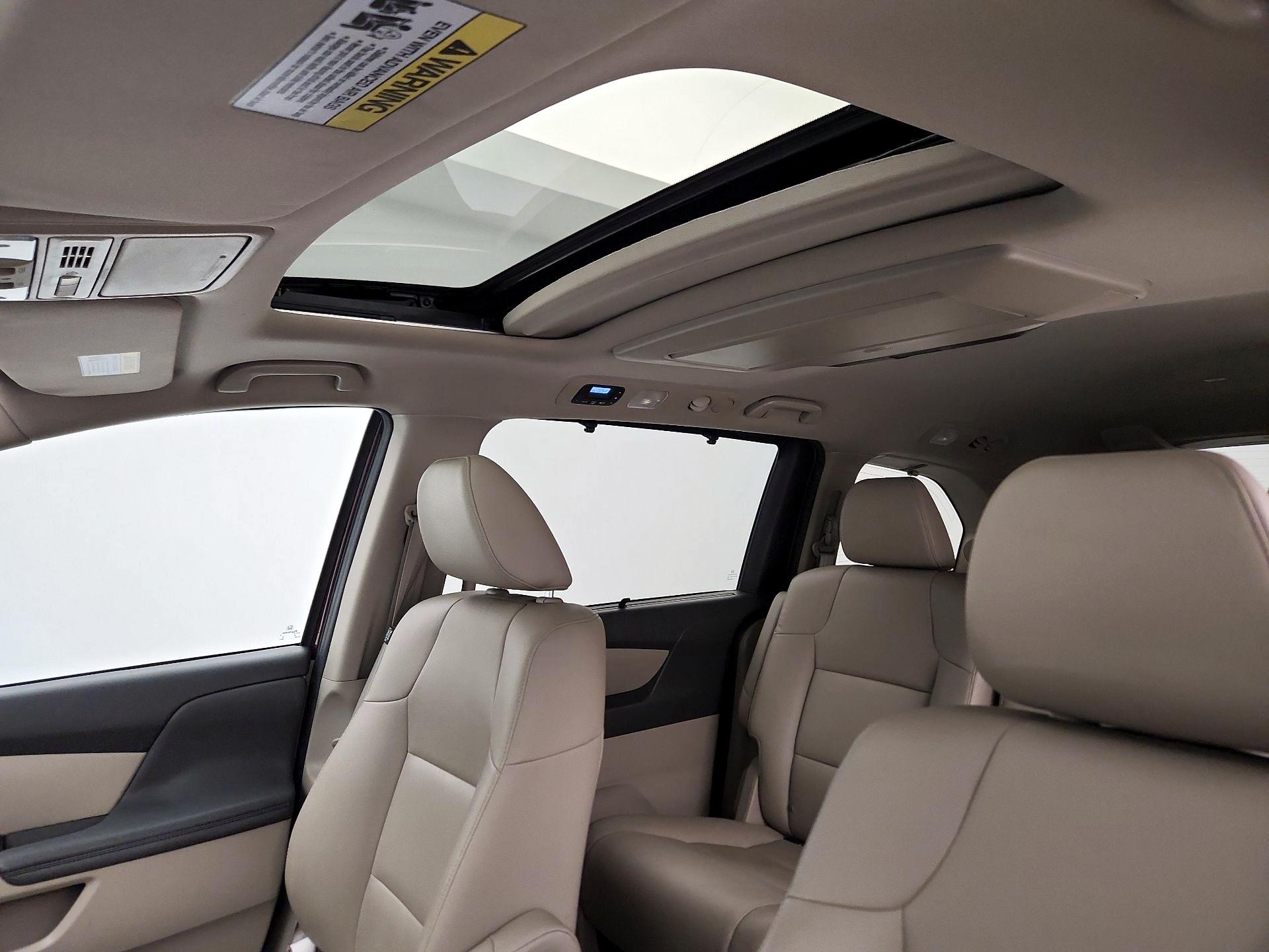 Thumbnail: 2014 Honda Odyssey - 20