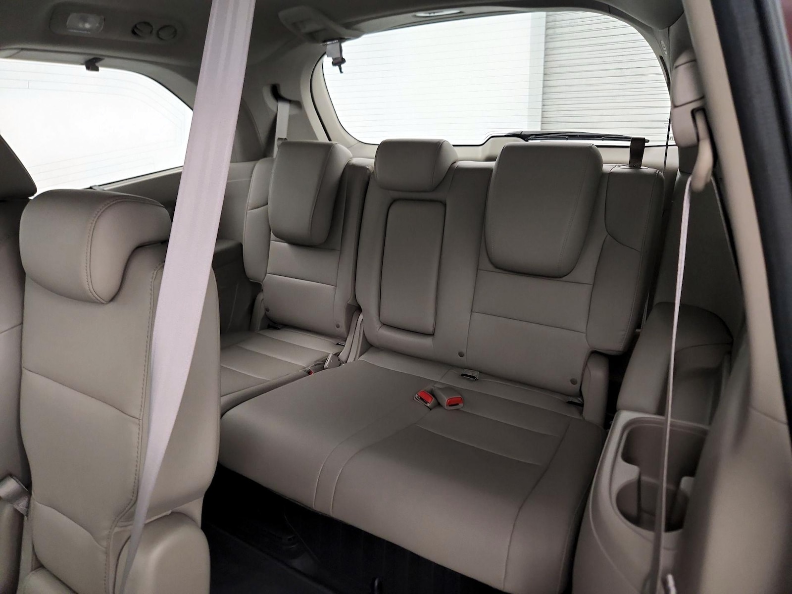 2014 Honda Odyssey Touring Elite - Photo 23