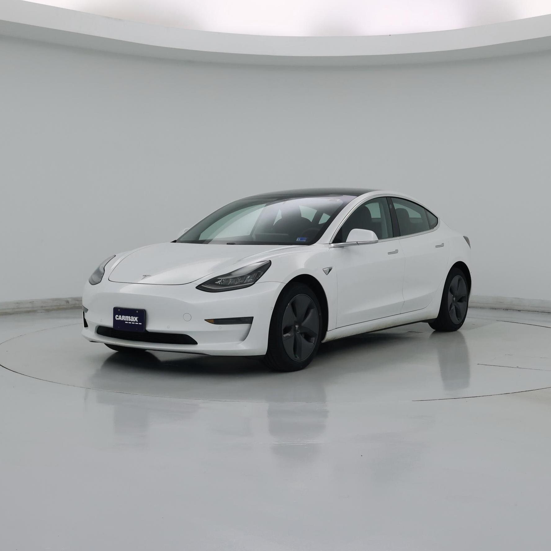 Thumbnail: 2019 Tesla Model 3 - 4