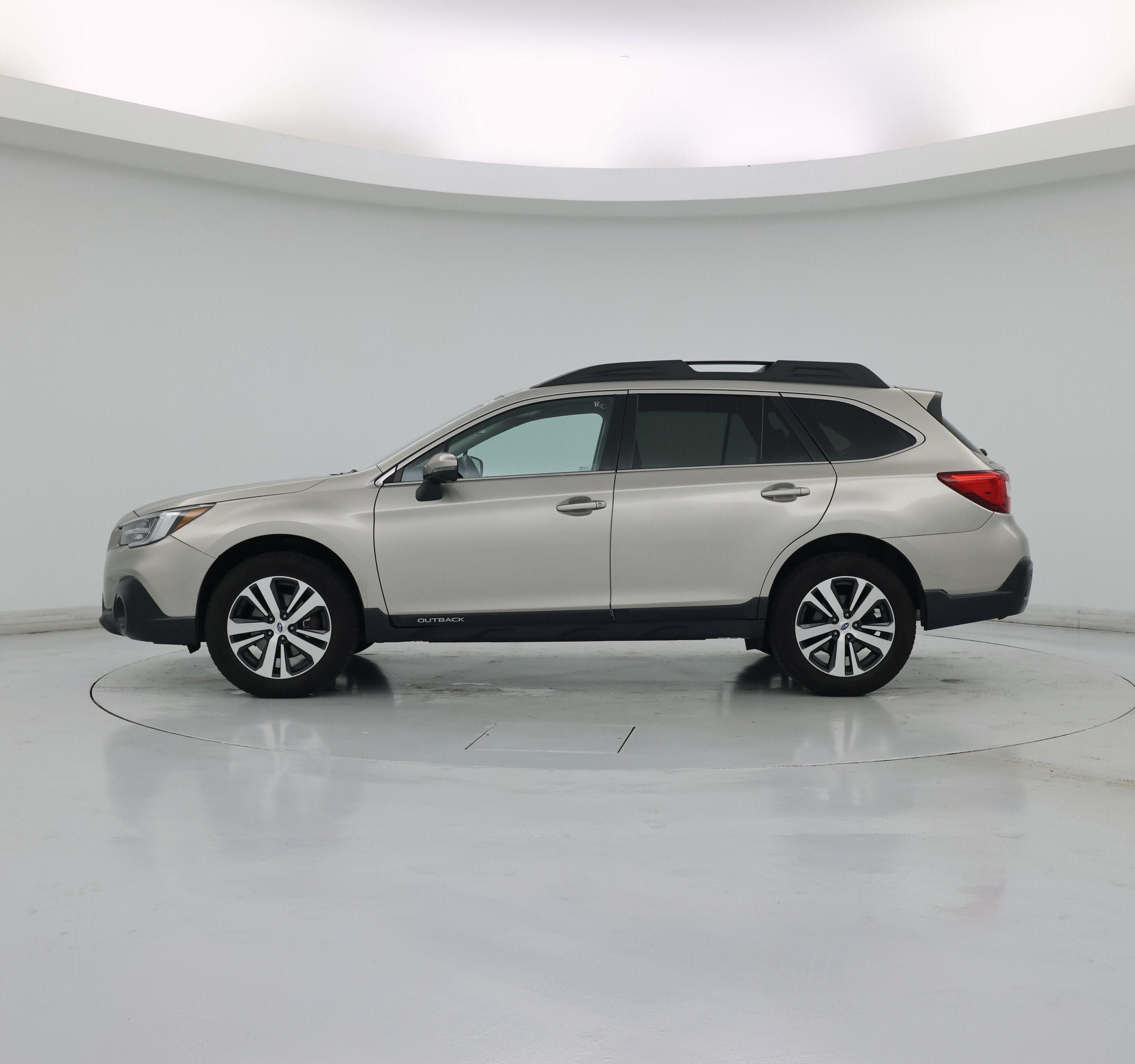 Thumbnail: 2019 Subaru Outback - 3