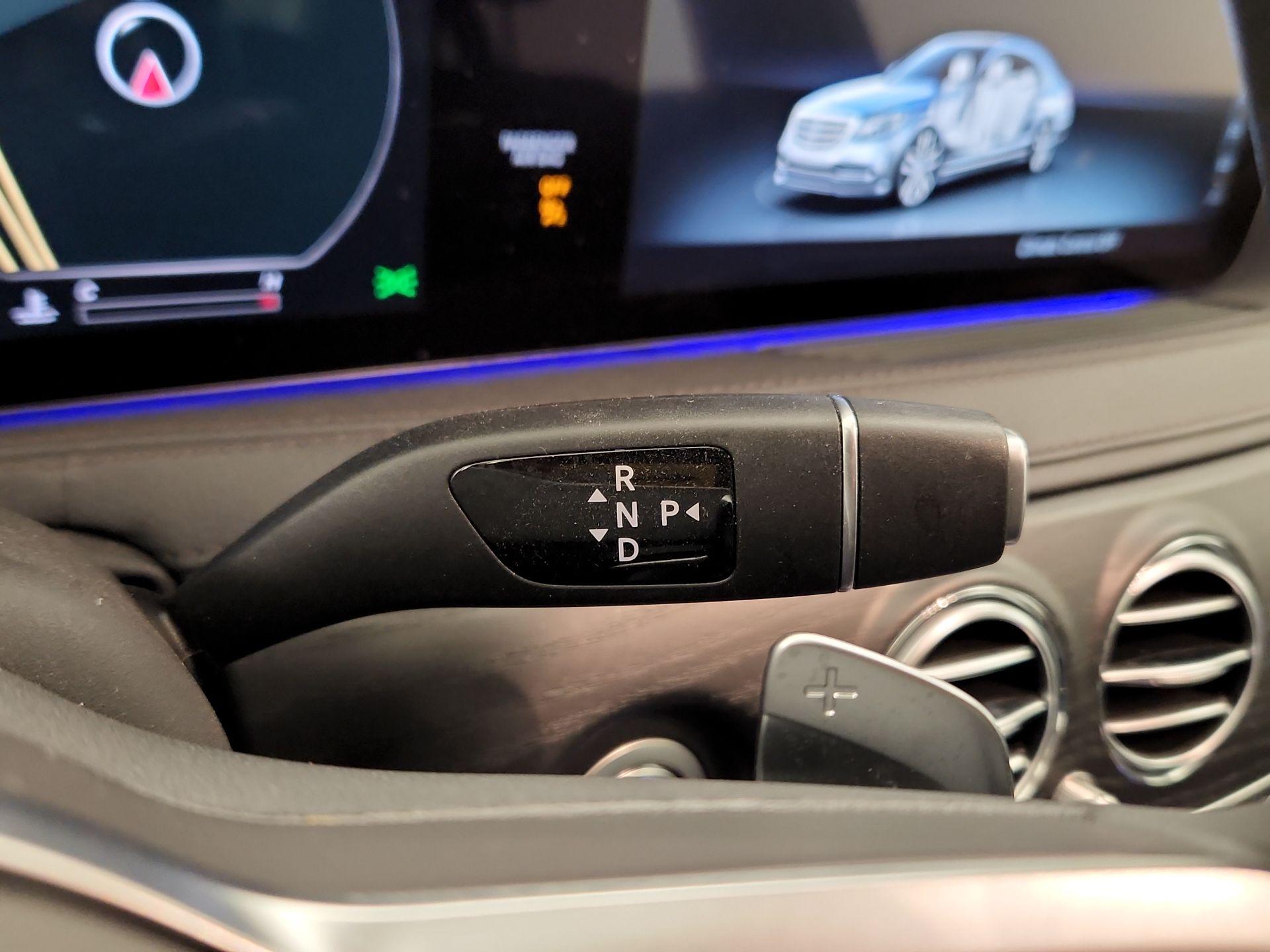 Thumbnail: 2019 Mercedes-Benz S-Class - 18