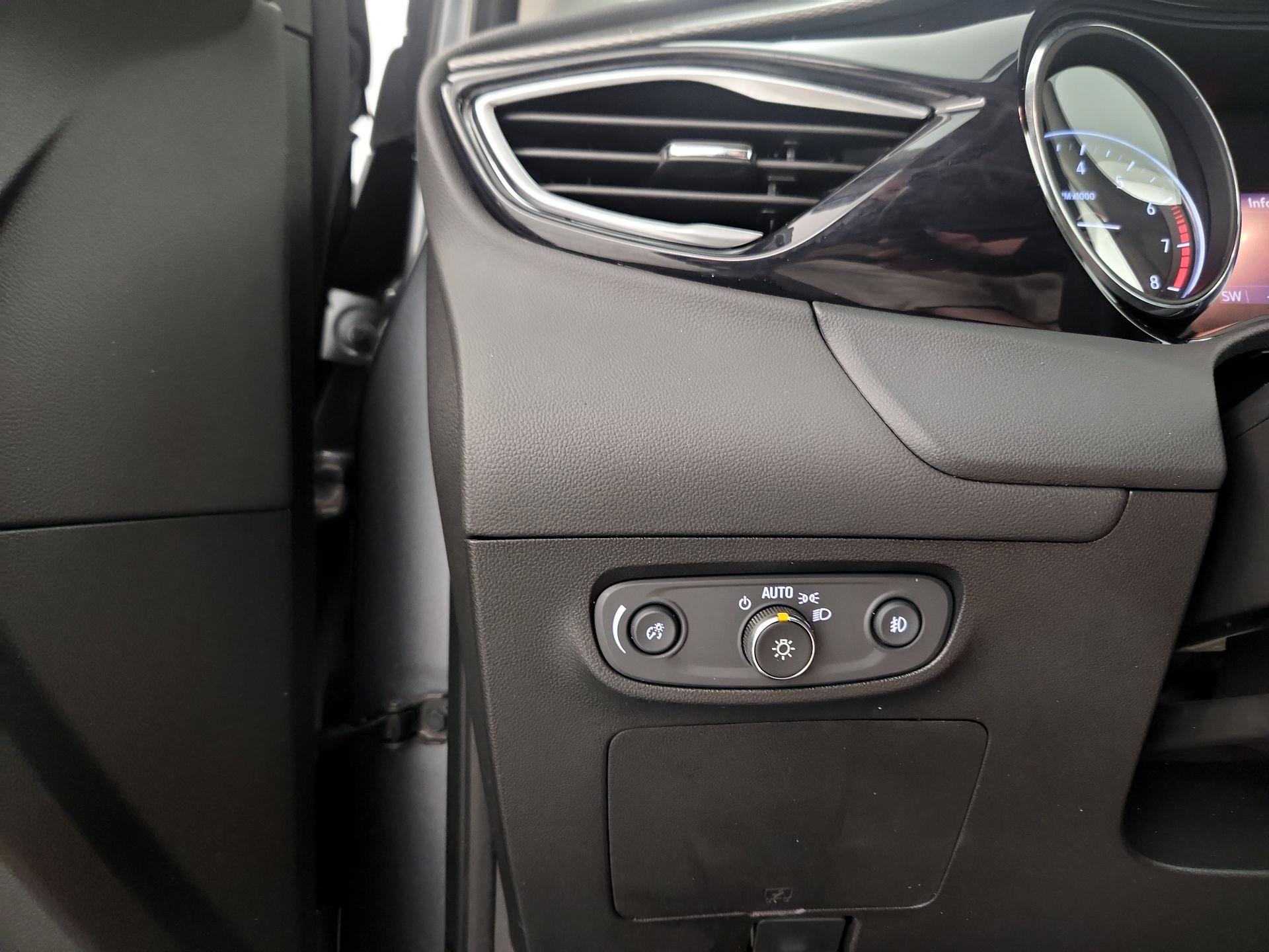 Thumbnail: 2022 Buick Encore GX - 13