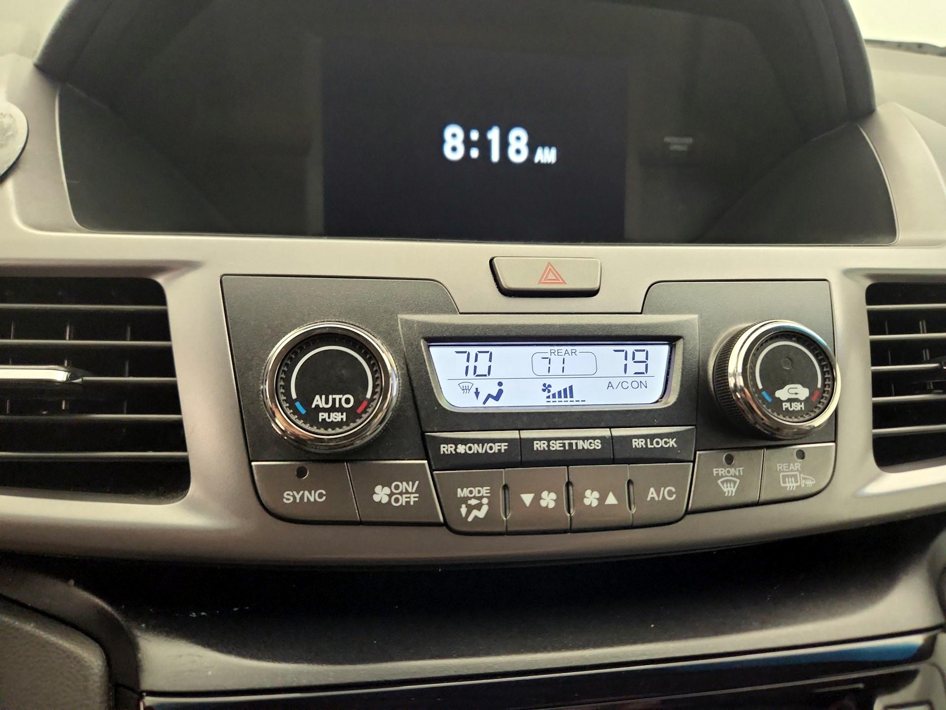 Thumbnail: 2014 Honda Odyssey - 16