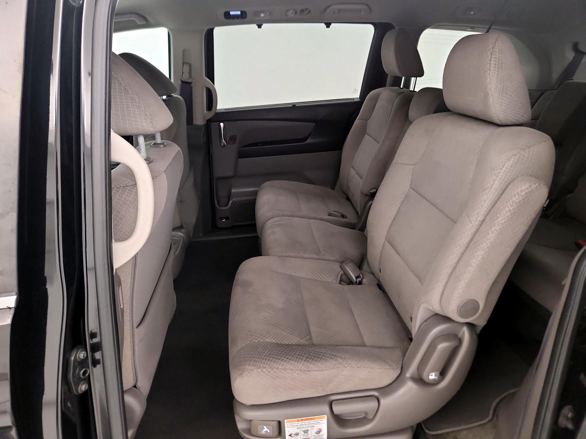 Thumbnail: 2014 Honda Odyssey - 19