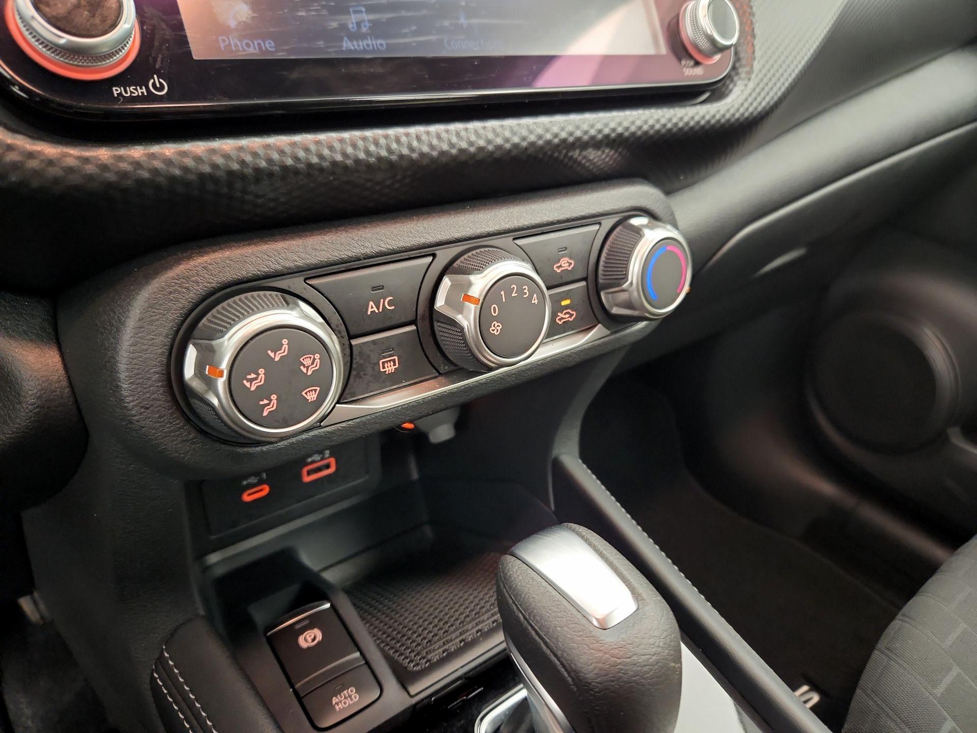 Thumbnail: 2024 Nissan Kicks - 15