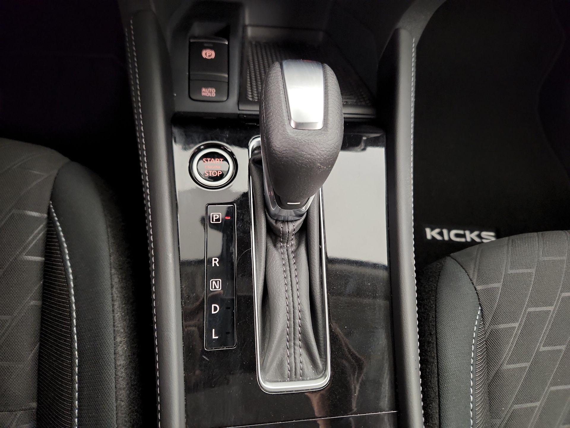 Thumbnail: 2024 Nissan Kicks - 16