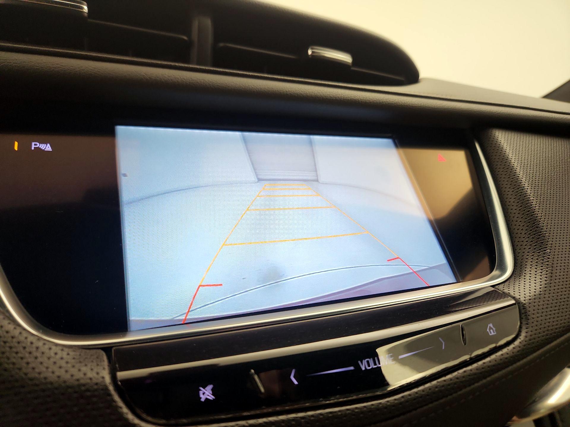 Thumbnail: 2017 Cadillac XT5 - 14