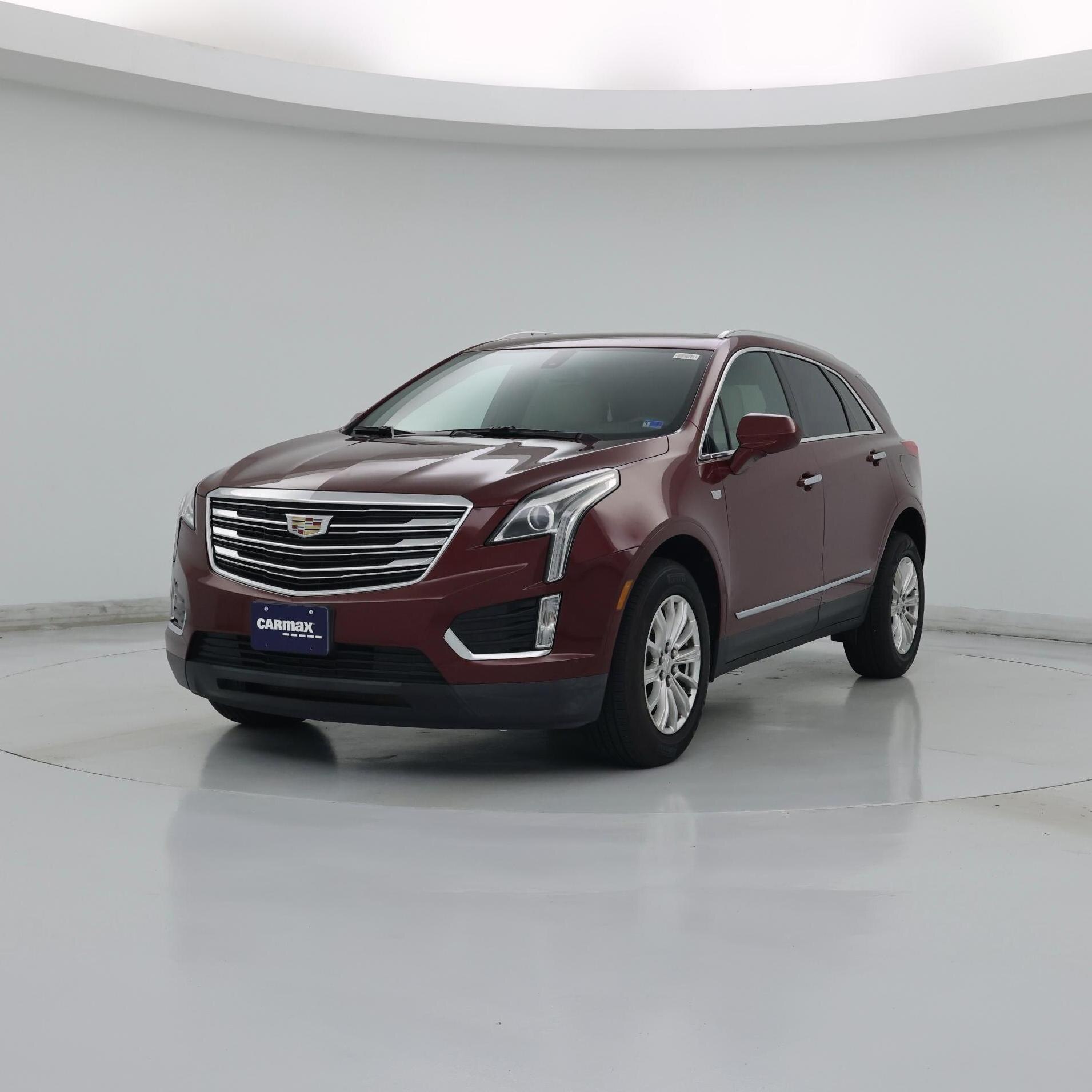 Thumbnail: 2017 Cadillac XT5 - 4