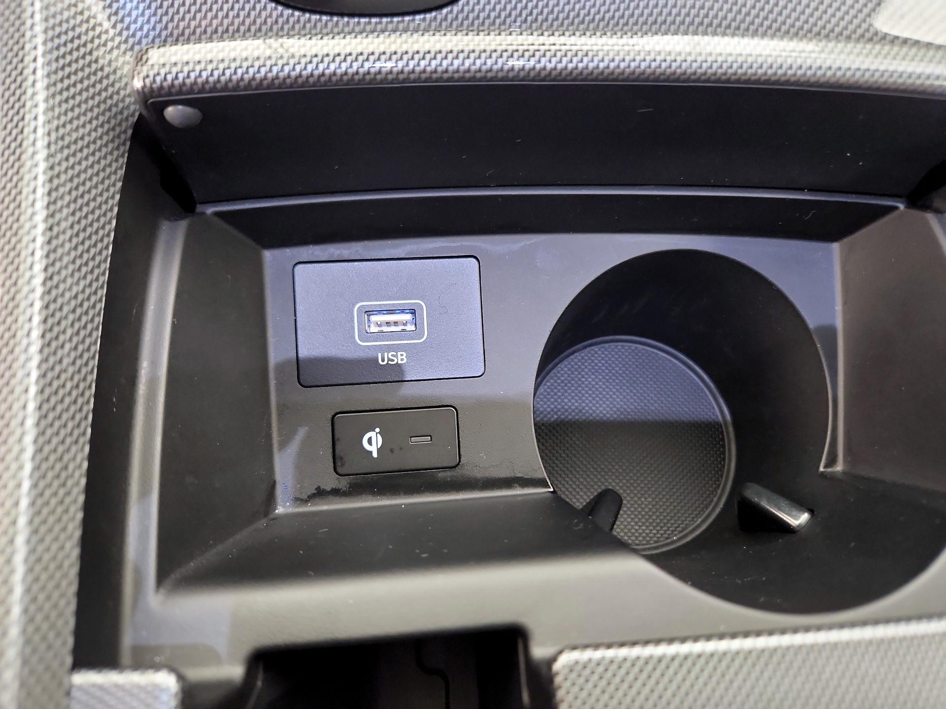 Thumbnail: 2023 Hyundai Santa Fe - 19