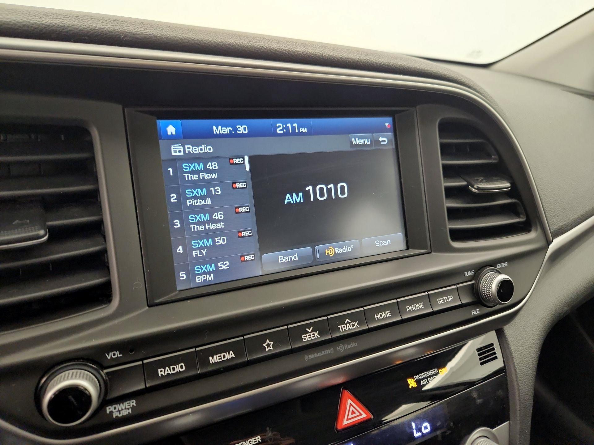 Thumbnail: 2019 Hyundai Elantra - 15