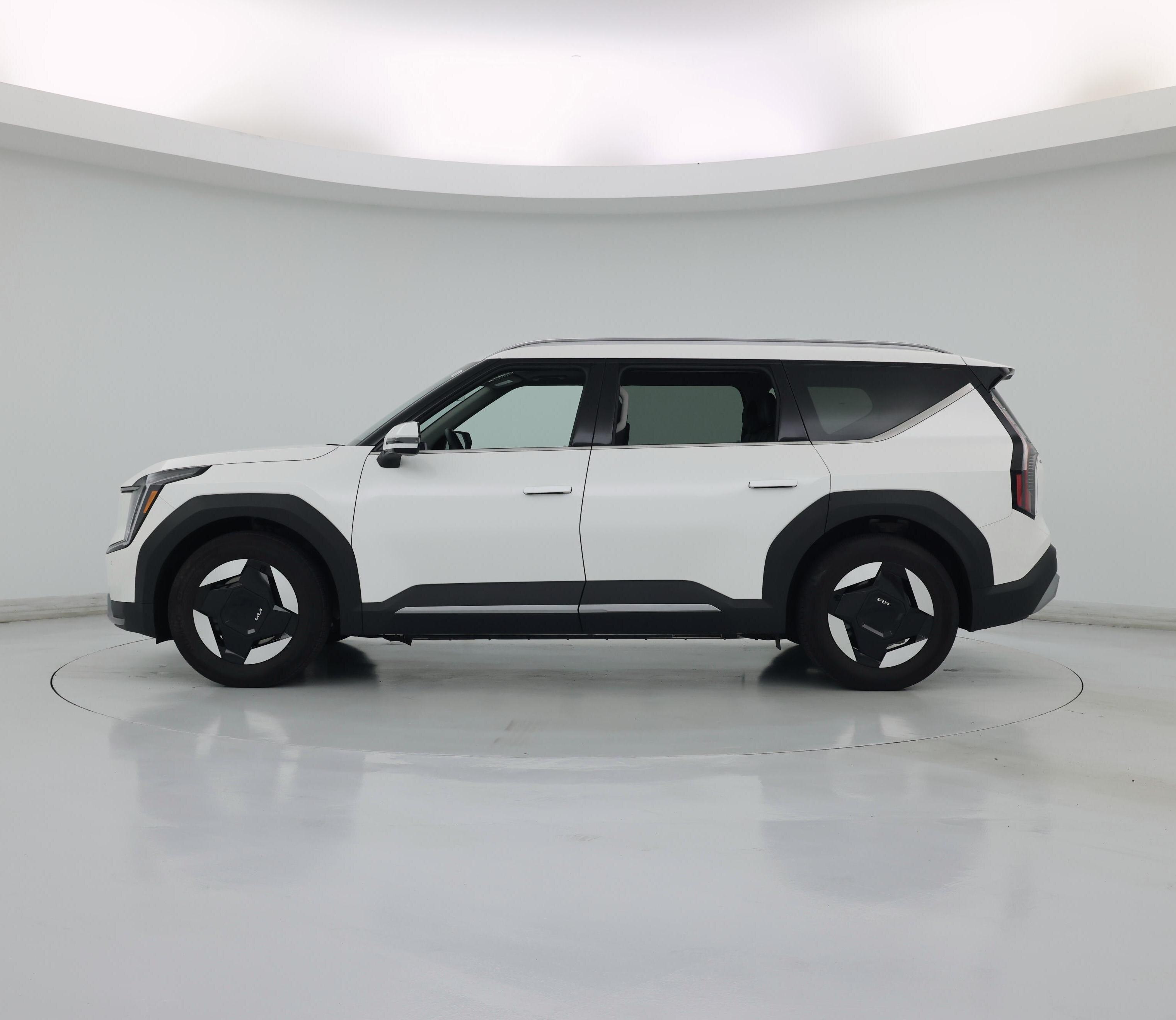 Thumbnail: 2024 Kia EV9 - 3