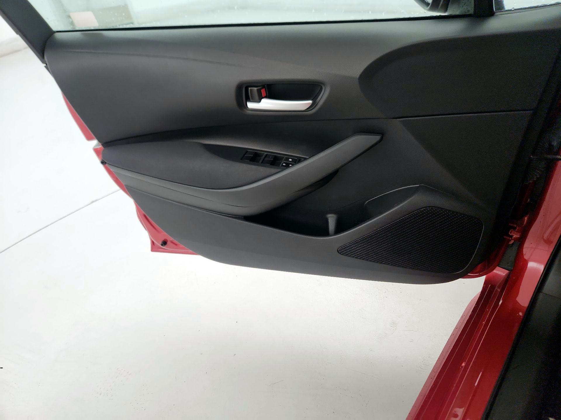 Thumbnail: 2020 Toyota Corolla - 12