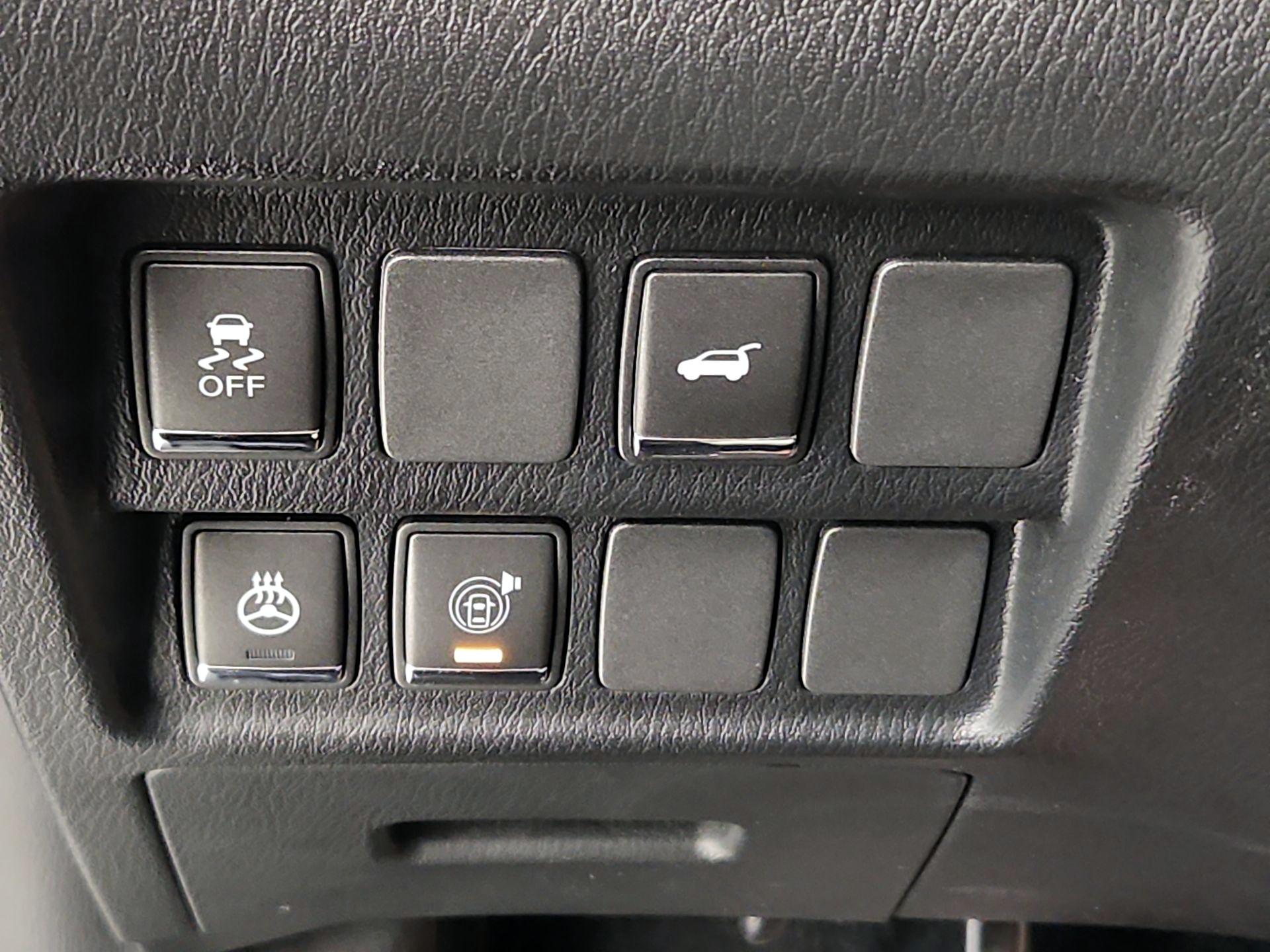 Thumbnail: 2020 INFINITI QX60 - 13