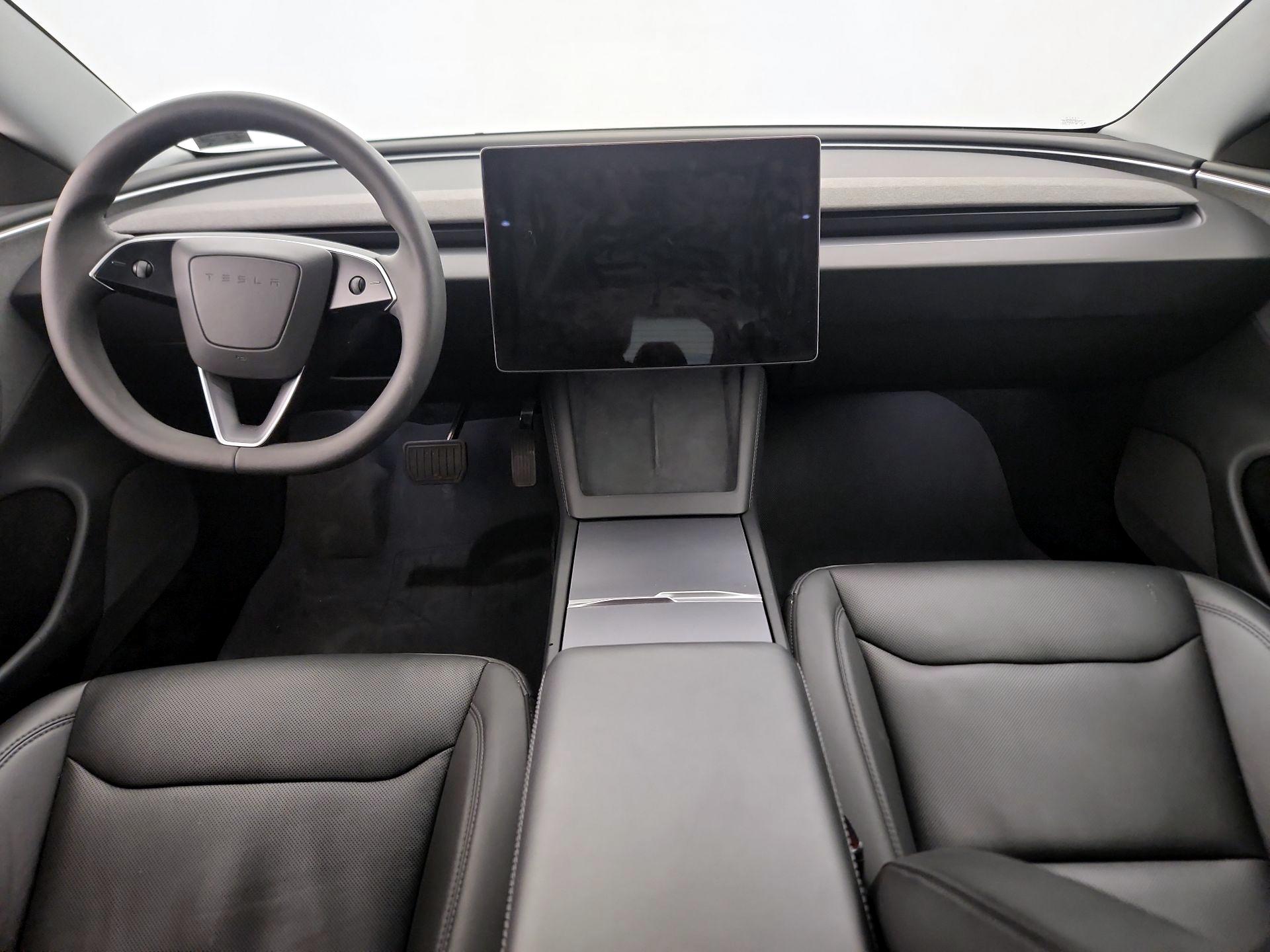 Thumbnail: 2024 Tesla Model 3 - 9