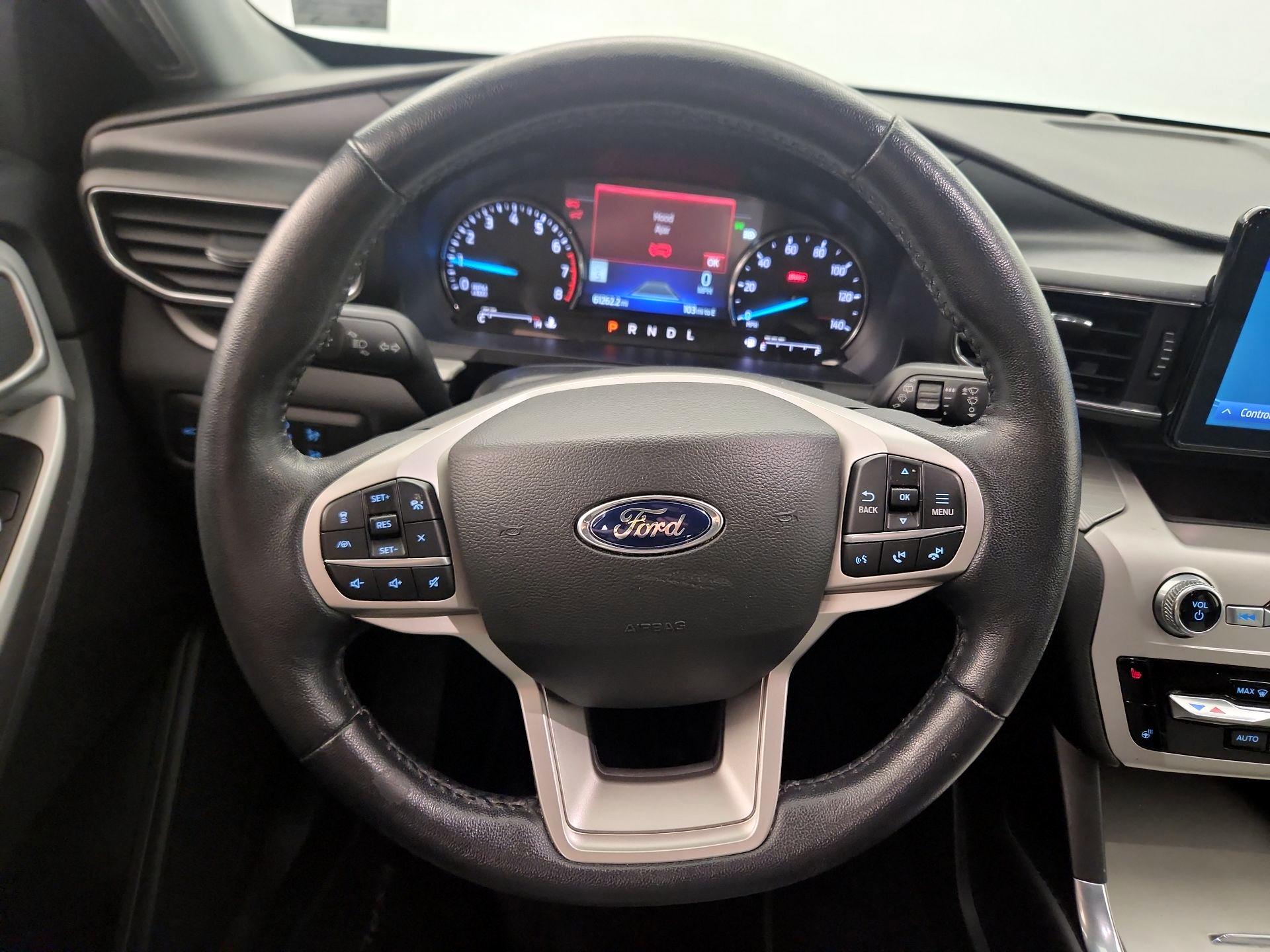 Thumbnail: 2022 Ford Explorer - 10