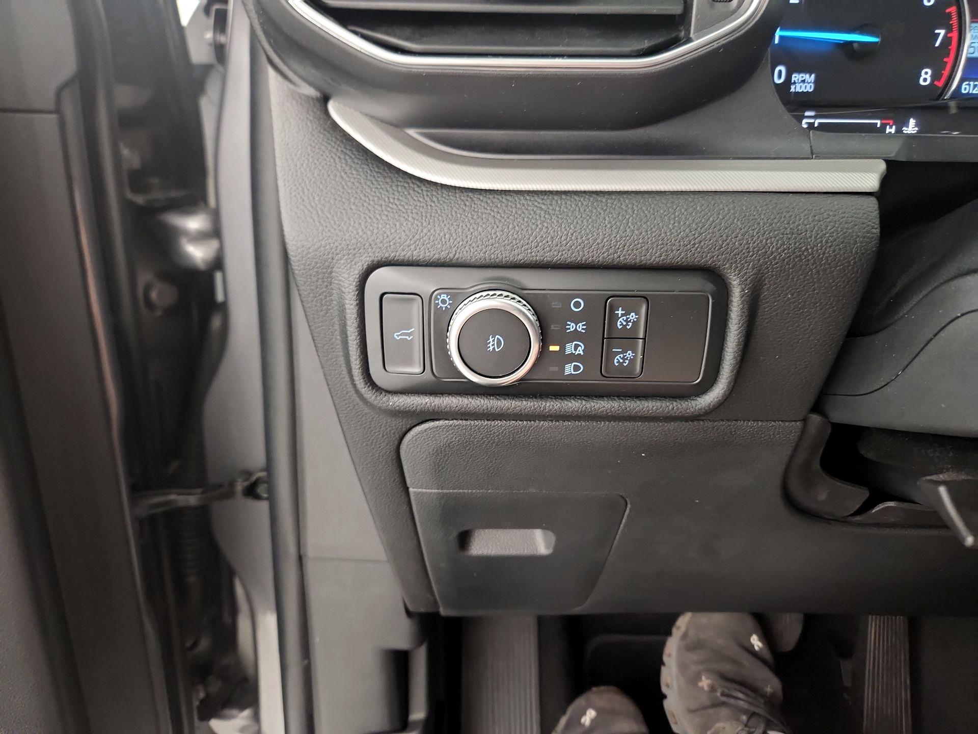 Thumbnail: 2022 Ford Explorer - 13