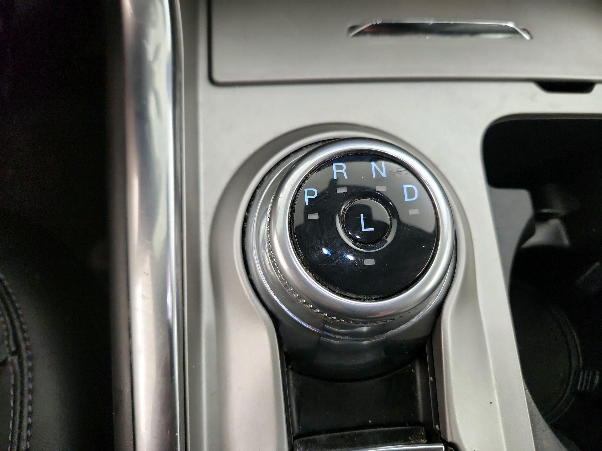 Thumbnail: 2022 Ford Explorer - 18