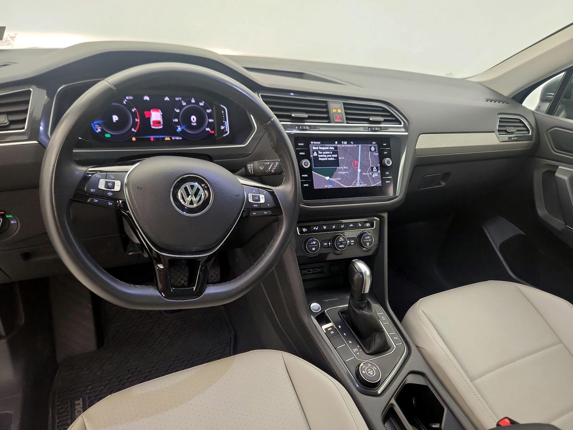 Thumbnail: 2020 Volkswagen Tiguan - 9