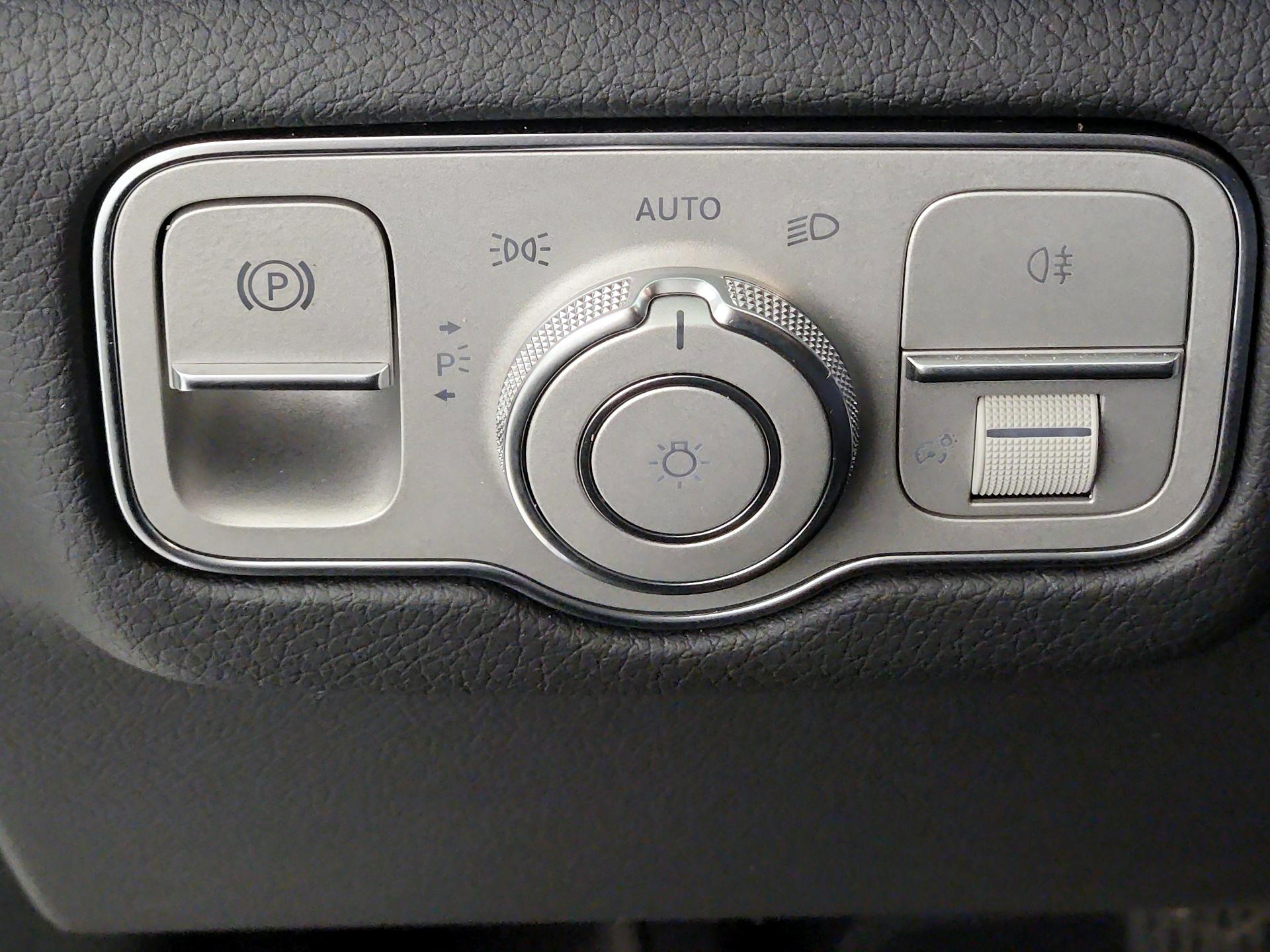 Thumbnail: 2022 Mercedes-Benz GLE - 13