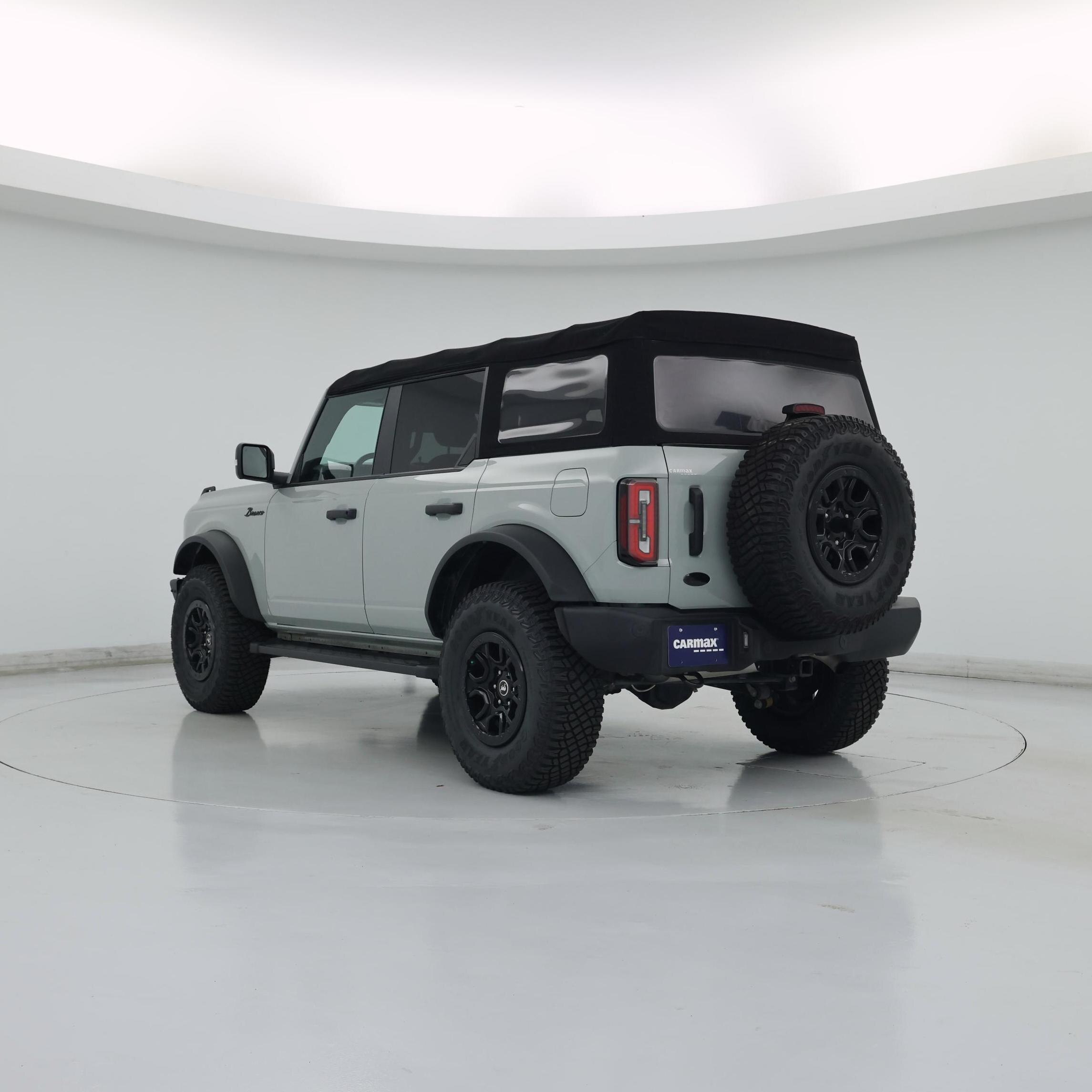 Thumbnail: 2022 Ford Bronco - 2